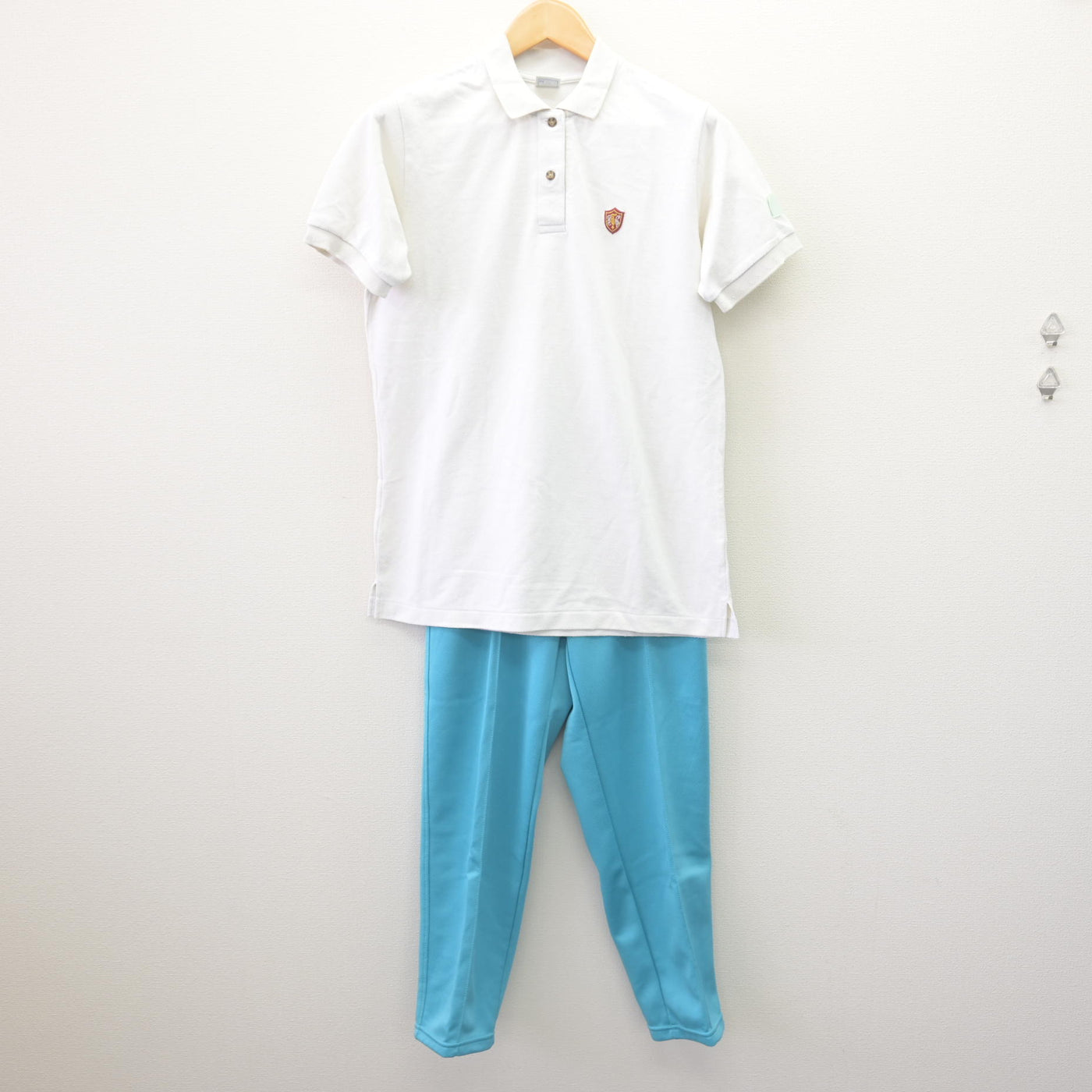 【中古】東京都 下北沢成徳高等学校/旧モデル 女子制服 3点 (ジャージ 上・体操服 上・ジャージ 下) sf114219