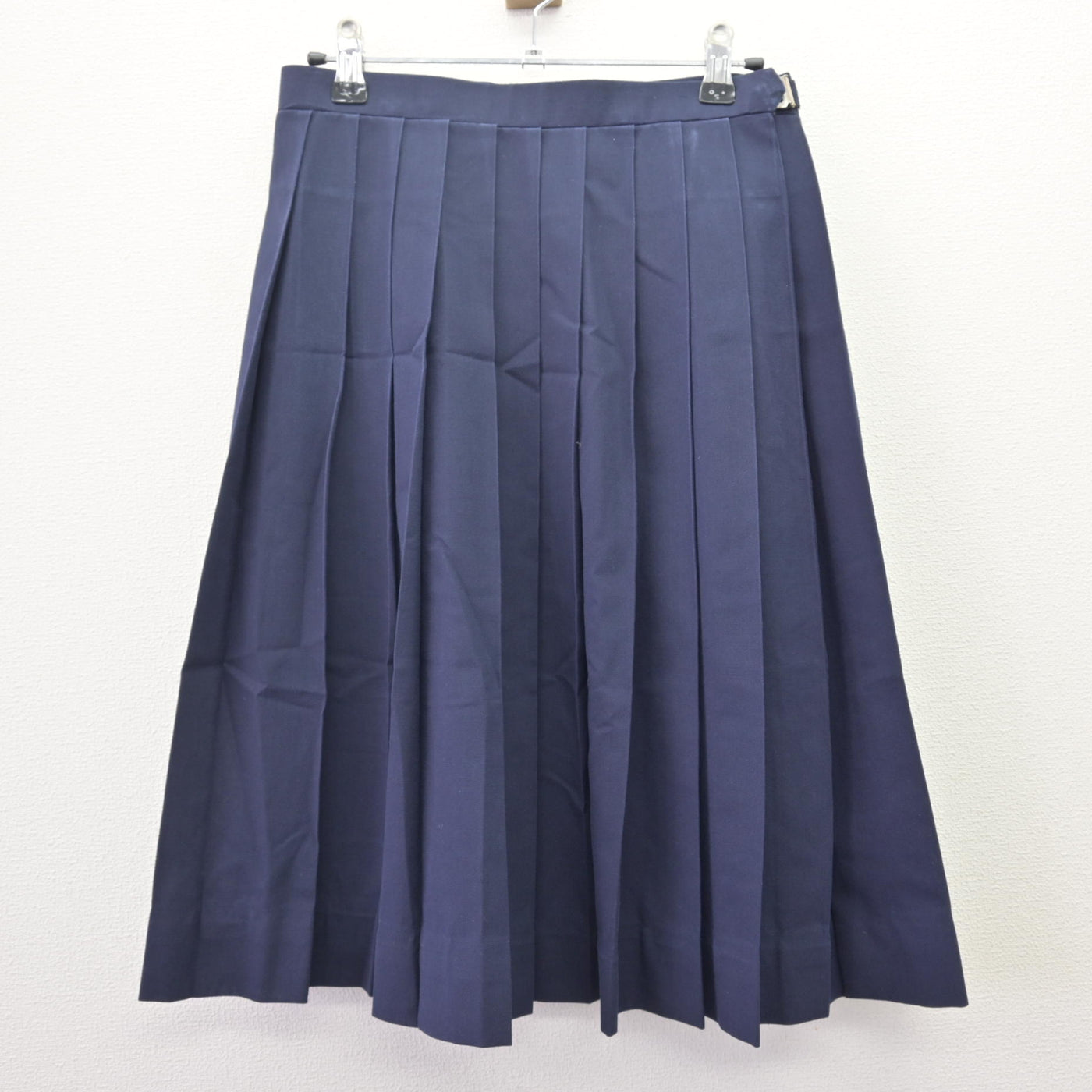 【中古】埼玉県 越谷市立北中学校 女子制服 4点 (セーラー服・ジャンパースカート・スカート) sf114240