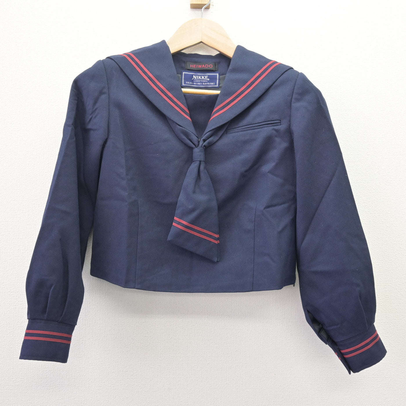 【中古】埼玉県 越谷市立北中学校 女子制服 3点 (セーラー服・ジャンパースカート) sf114242