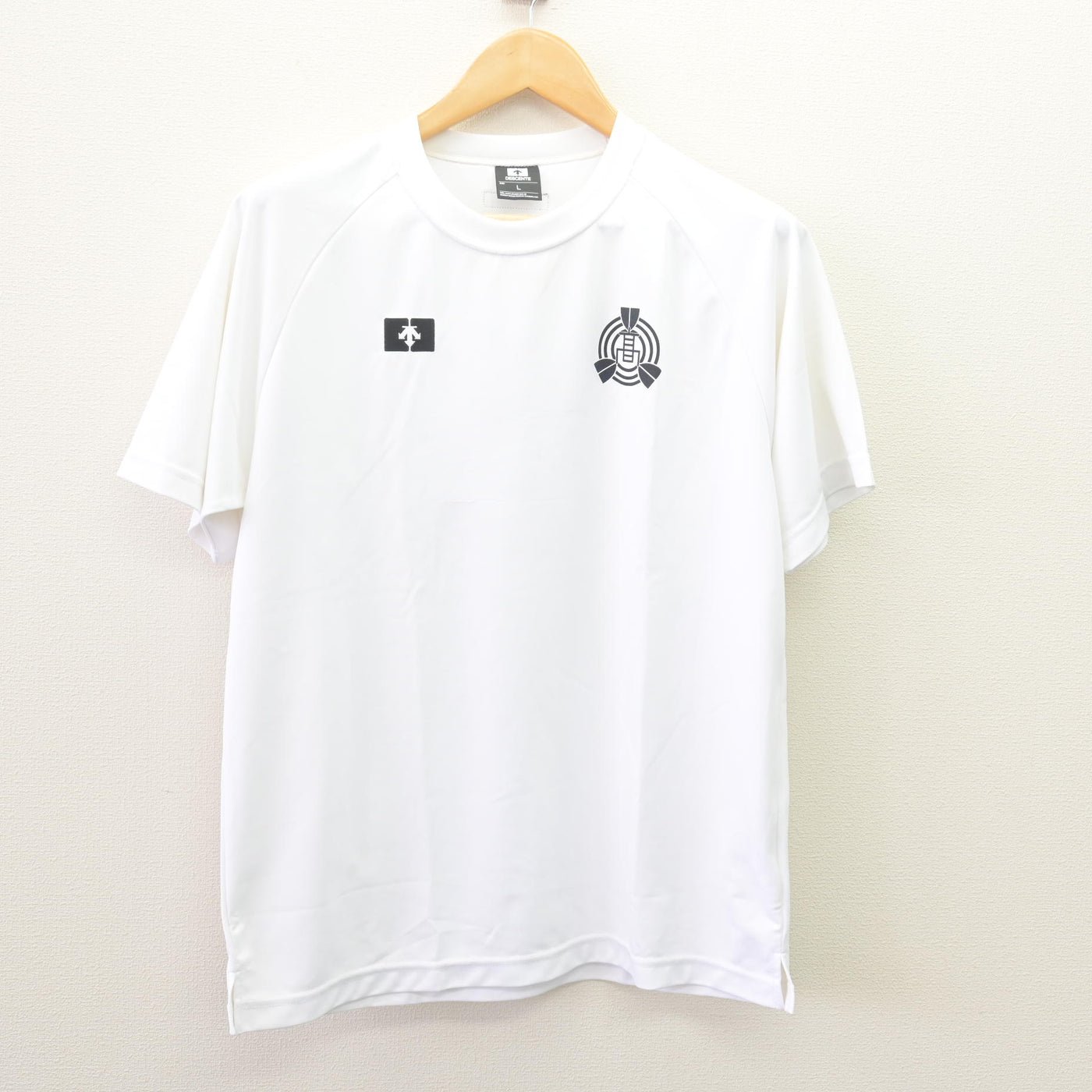 【中古】静岡県 静岡市立高等学校 女子制服 2点 (体操服 上・体操服 下) sf114394