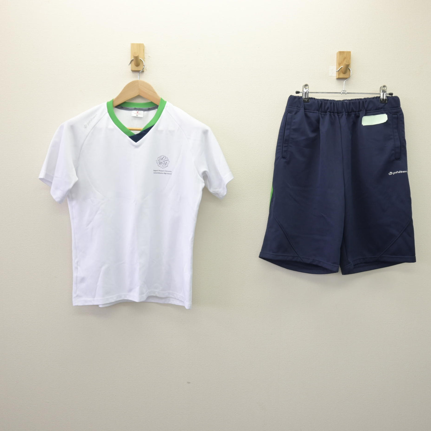 【中古】神奈川県 相模女子大学高等部 女子制服 2点 (体操服 上・体操服 下) sf114432