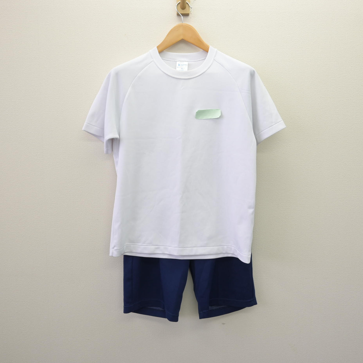 【中古】神奈川県 厚木中学校 女子制服 3点 (ジャージ 上・体操服 上・体操服 下) sf114436
