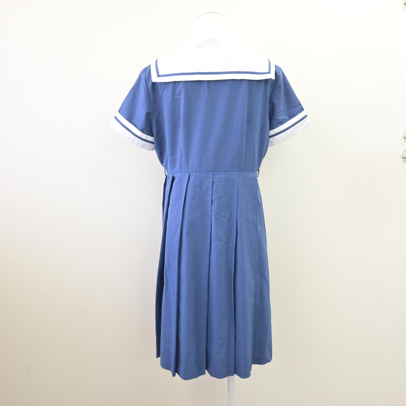 【中古】熊本県 熊本学園大学付属高等学校 女子制服 3点 (ニット・ワンピース) sf114454
