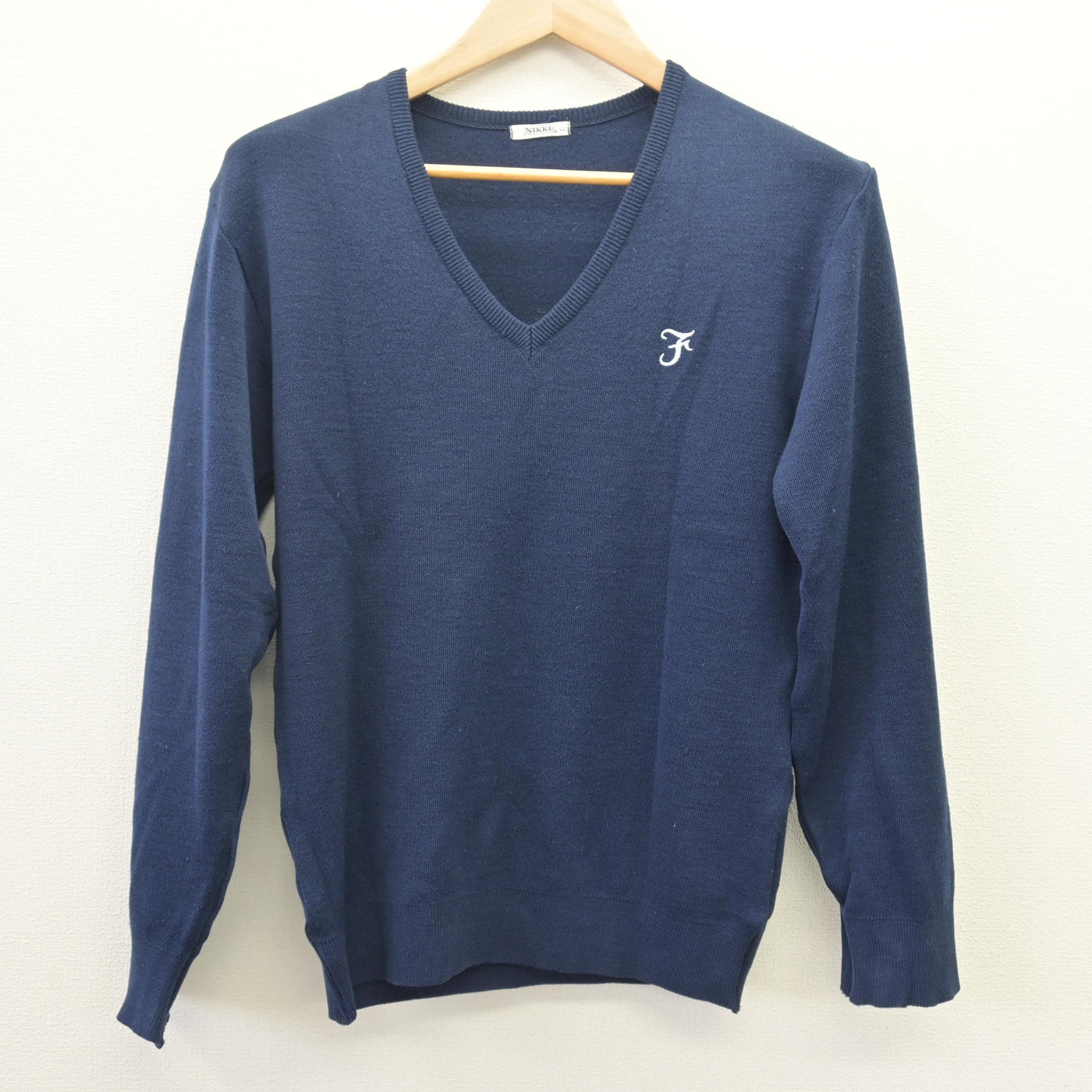 【中古】熊本県 熊本学園大学付属高等学校 女子制服 2点 (ニット・シャツ) sf114459