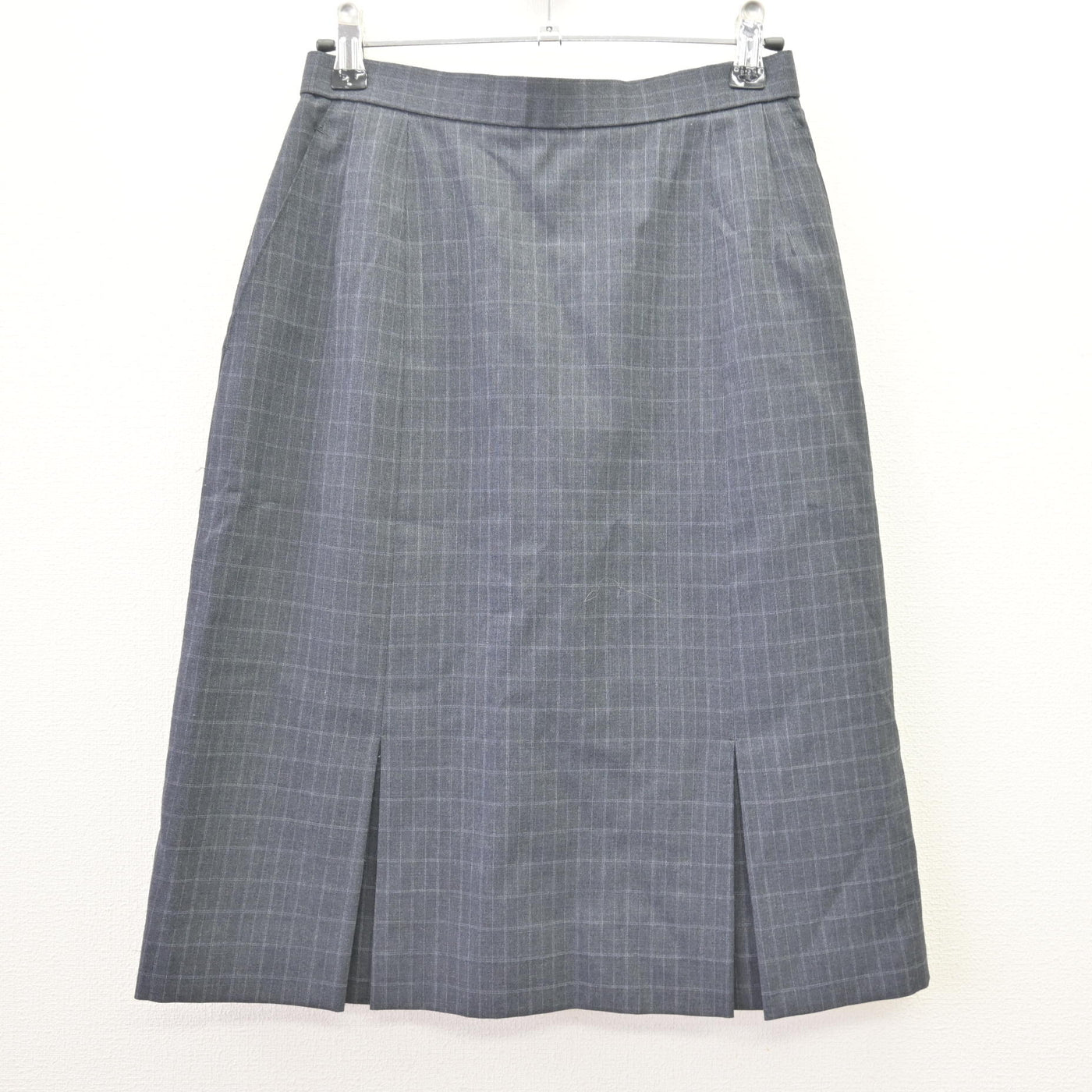 【中古】佐賀県 佐賀女子高等学校/衛生看護専攻科 女子制服 3点 (ベスト・シャツ・スカート) sf114473