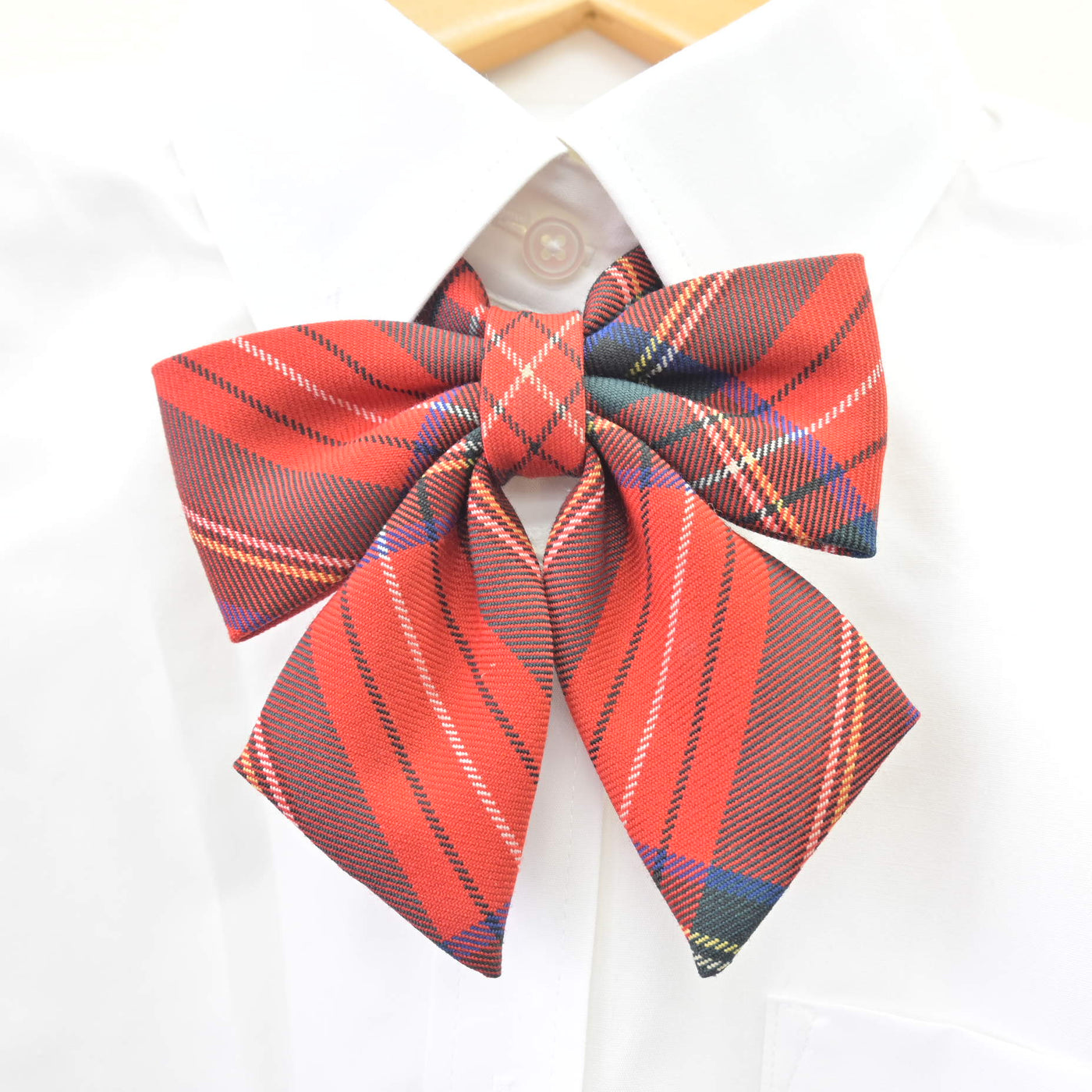 【中古】青森県 東奥義塾中学校・高等学校 女子制服 4点 (ブレザー・シャツ・スカート) sf114488