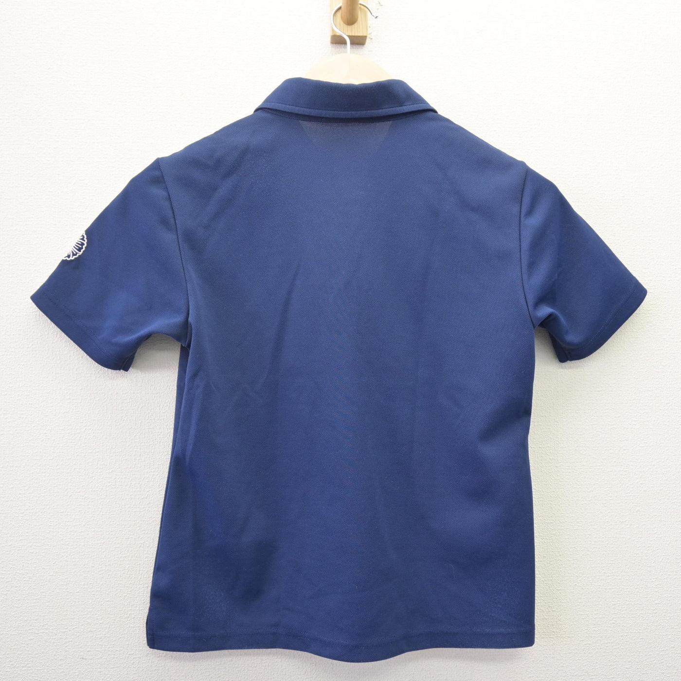【中古】青森県 東奥義塾中学校・高等学校 女子制服 2点 (シャツ) sf114492