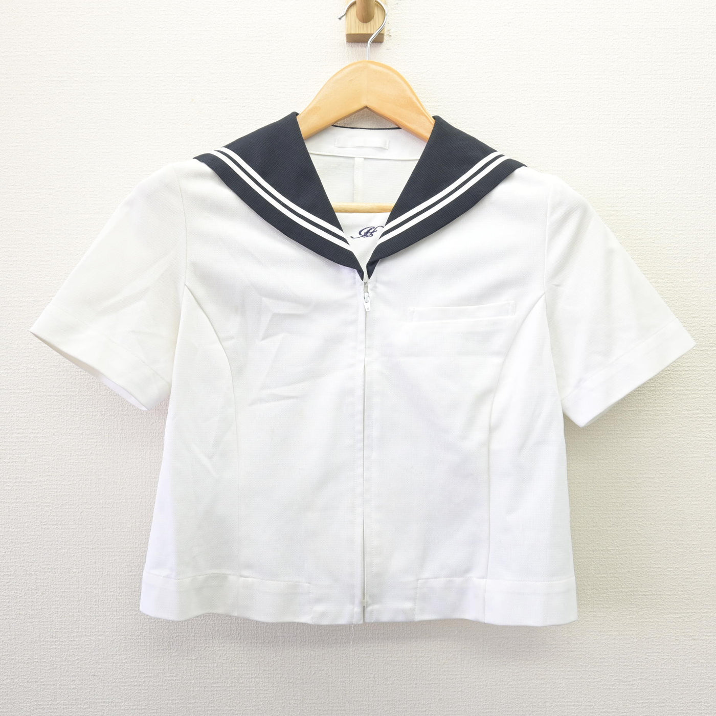 【中古】埼玉県 星野学園中学校 女子制服 2点 (セーラー服・スカート) sf114507