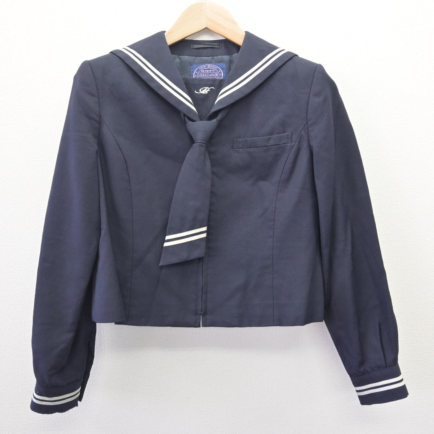 【中古】埼玉県 星野学園中学校 女子制服 3点 (セーラー服・スカート) sf114511