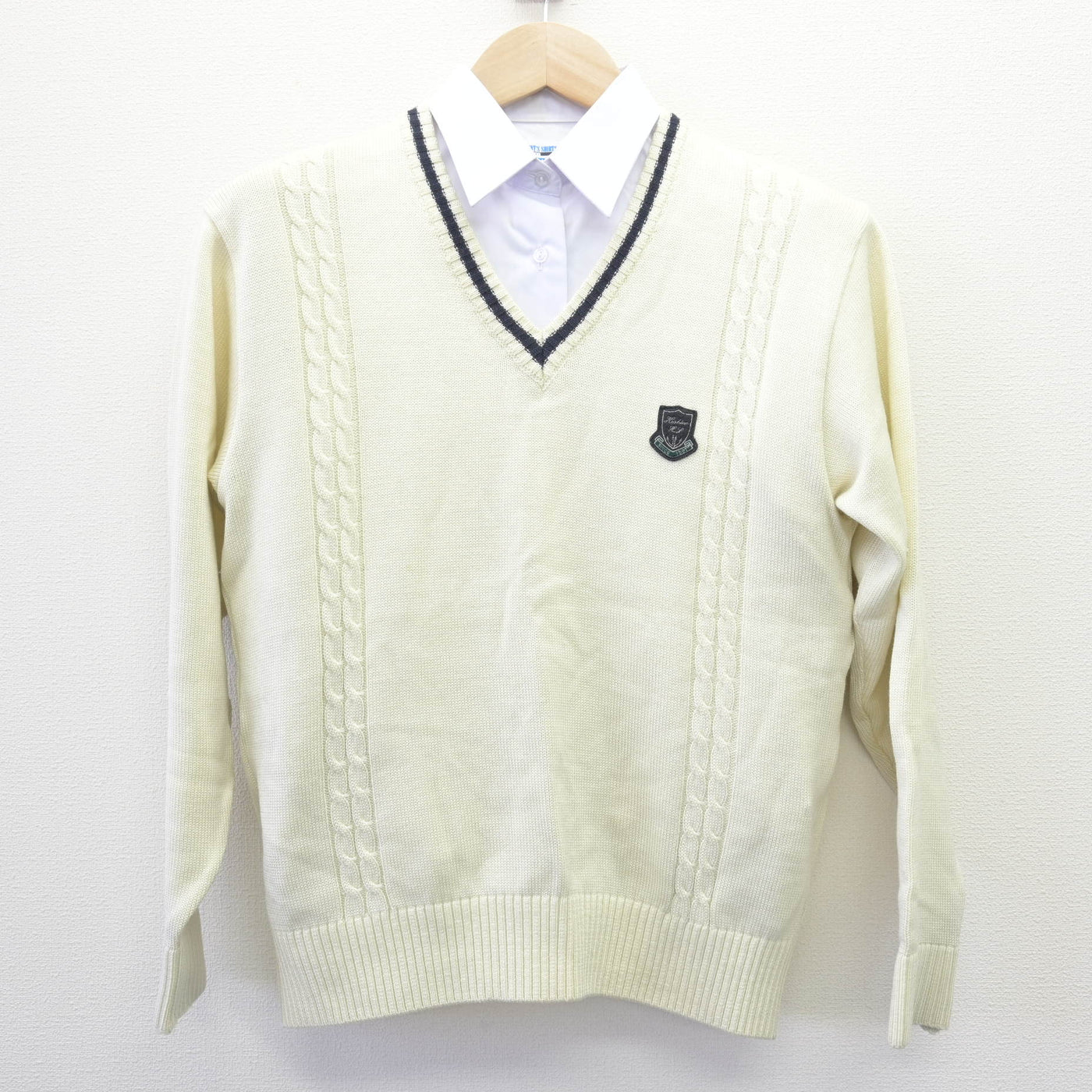 【中古】埼玉県 星野高等学校 女子制服 2点 (ニット・シャツ) sf114517