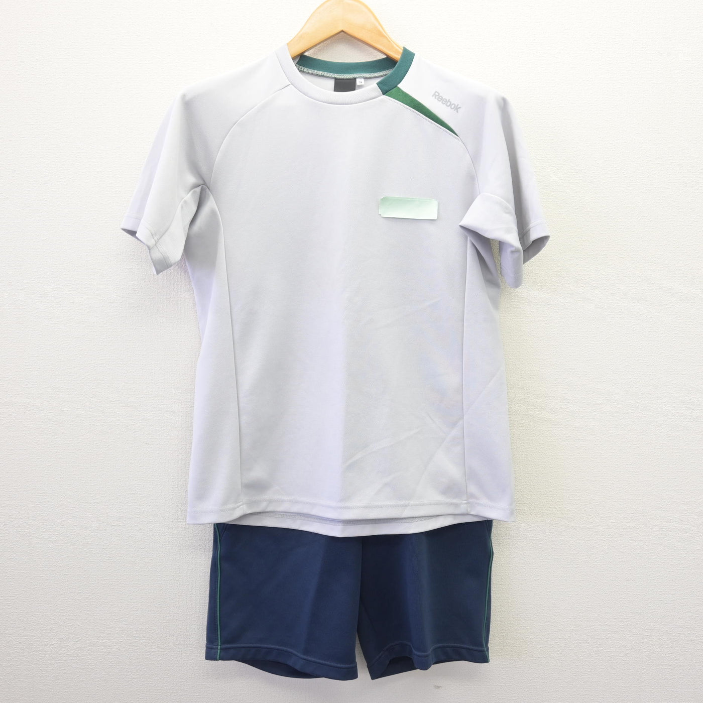 【中古】埼玉県 星野高等学校 女子制服 2点 (体操服 上・体操服 下) sf114522