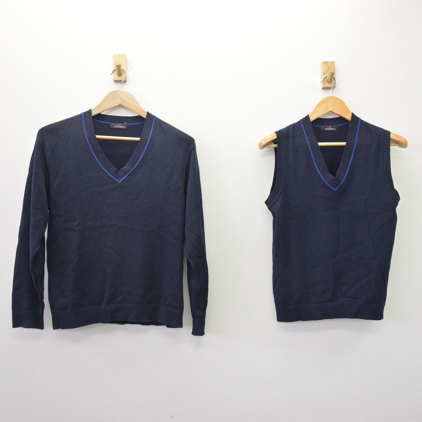 【中古】北海道 北海道旭川永嶺高等学校  女子制服 2点 (ニット・ニットベスト) sf114542