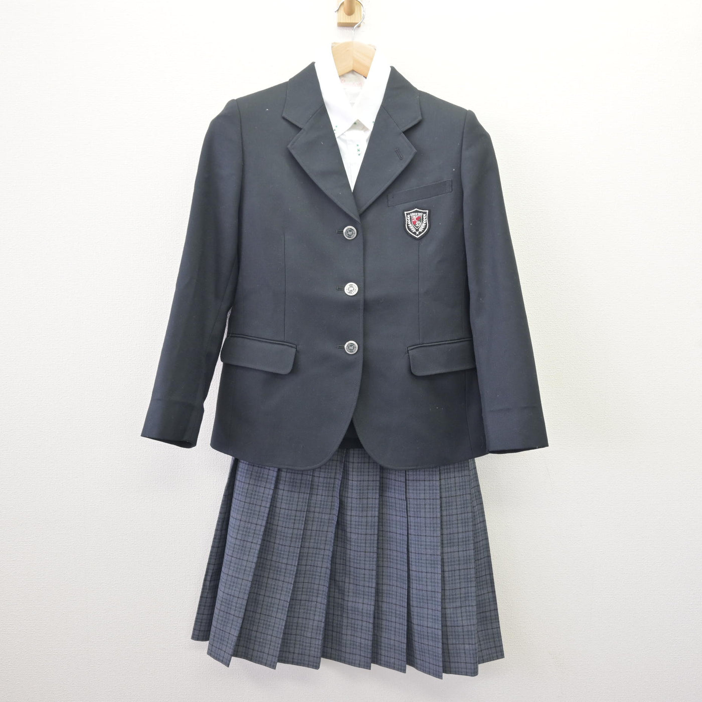 【中古】兵庫県 神出中学校 女子制服 3点 (ブレザー・シャツ・スカート) sf114564