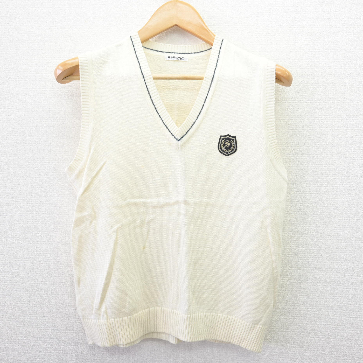 【中古】北海道 札幌西陵高等学校 女子制服 3点 (ブレザー・ニットベスト・スカート) sf114566