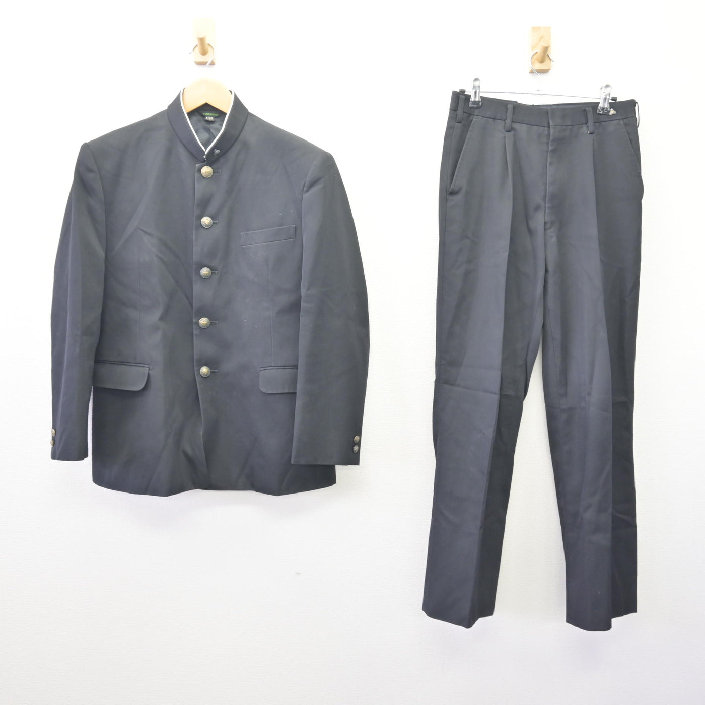 【中古】北海道 札幌稲雲高等学校 男子制服 2点 (学ラン・ズボン) sf114569