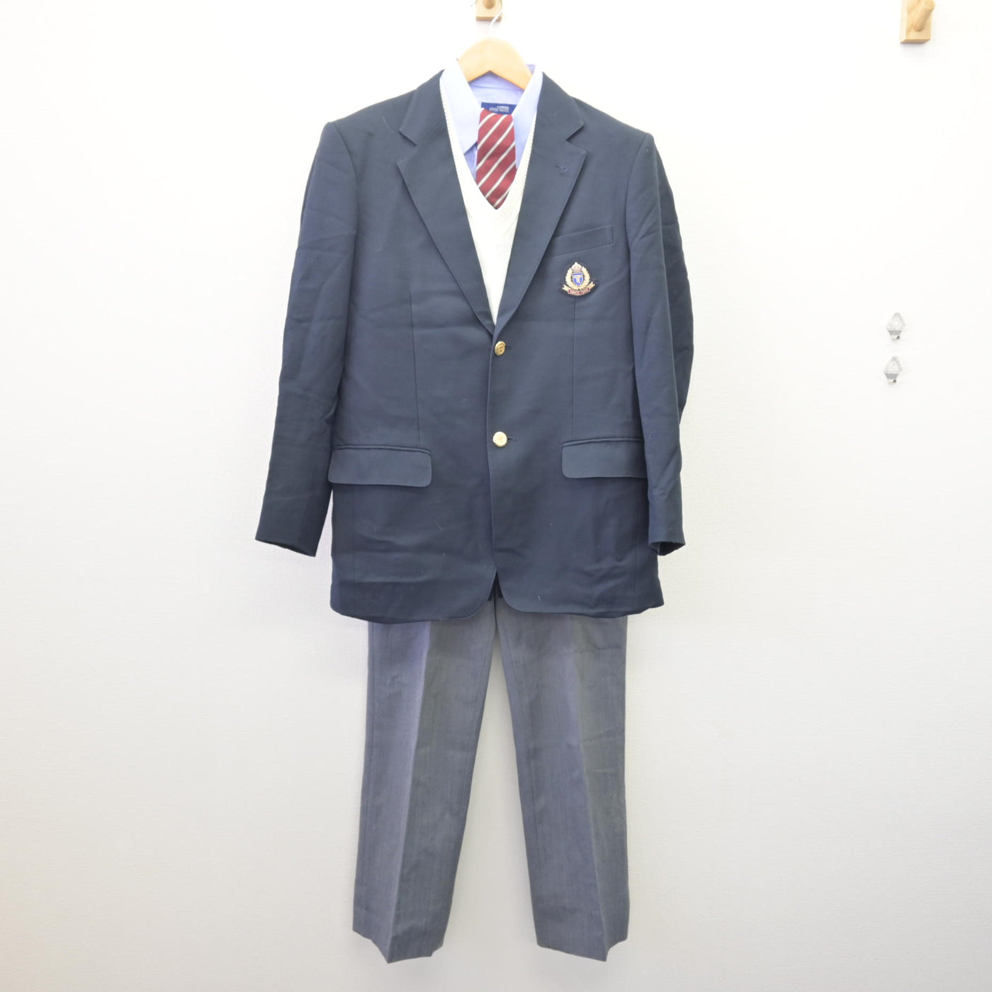 【中古】東京都 東海大学付属高輪台高等学校 男子制服 5点 (ブレザー・ニット・シャツ・ズボン) sf114572