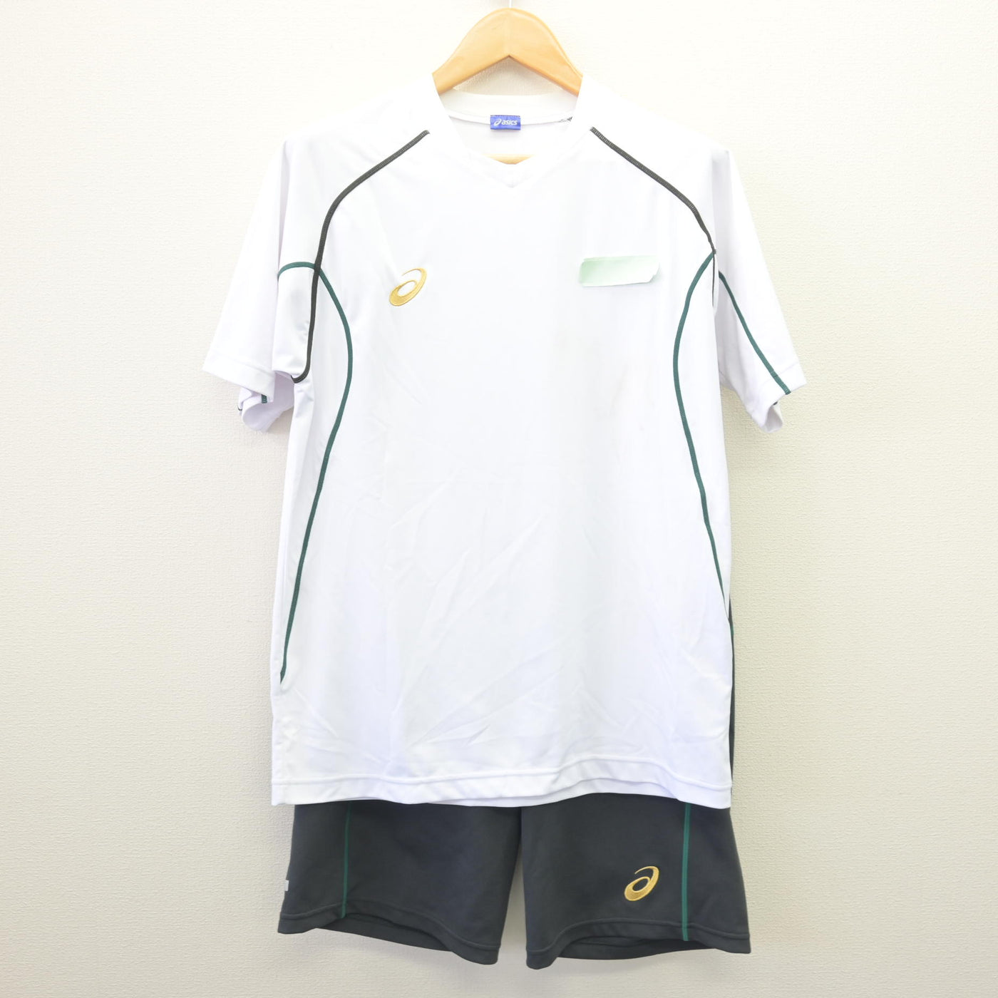 【中古】東京都 東海大学付属高輪台高等学校 男子制服 2点 (体操服 上・体操服 下) sf114575