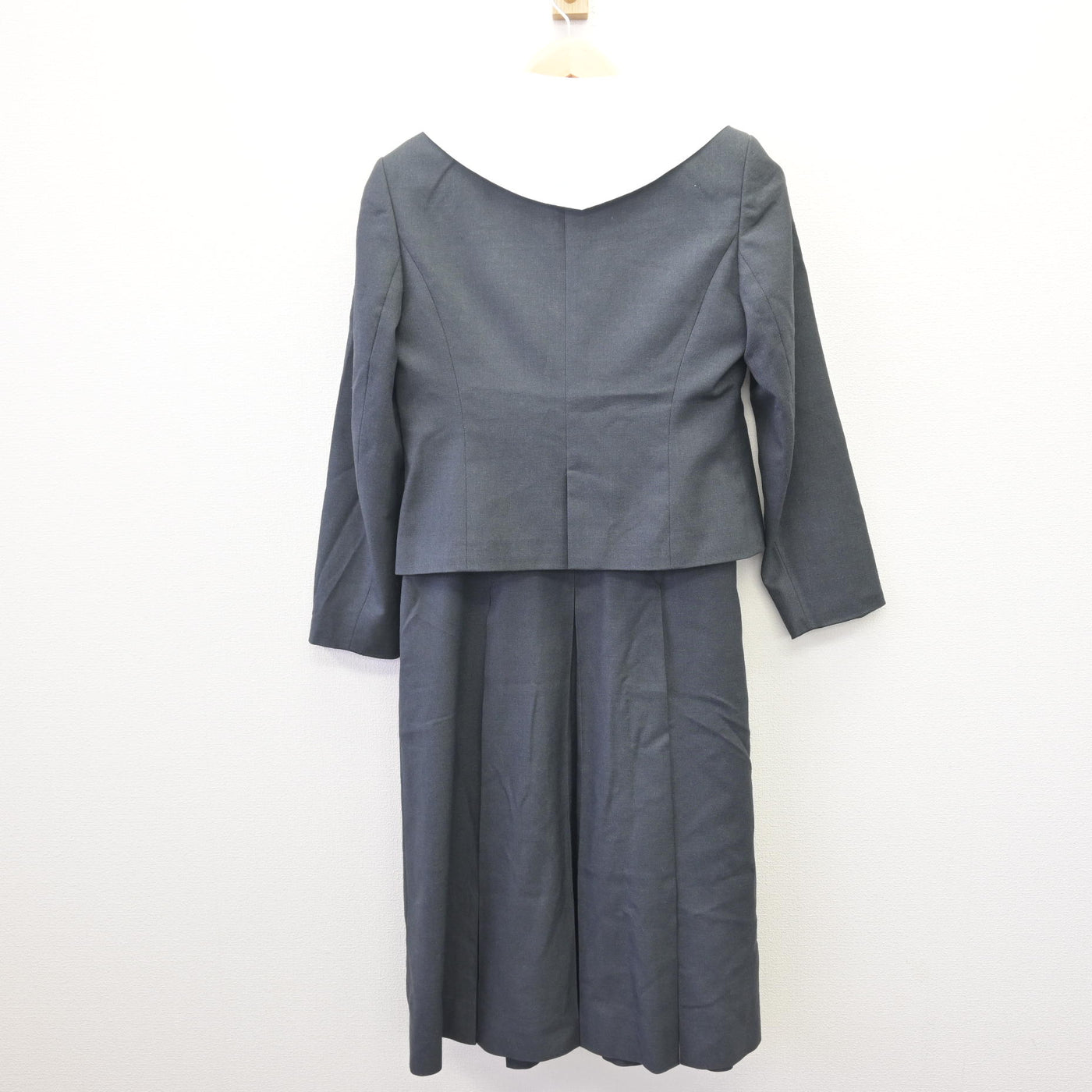 【中古】大阪府 ヴェリタス城星学園高等学校/旧制服 女子制服 4点 (ブレザー・シャツ・ジャンパースカート) sf114578