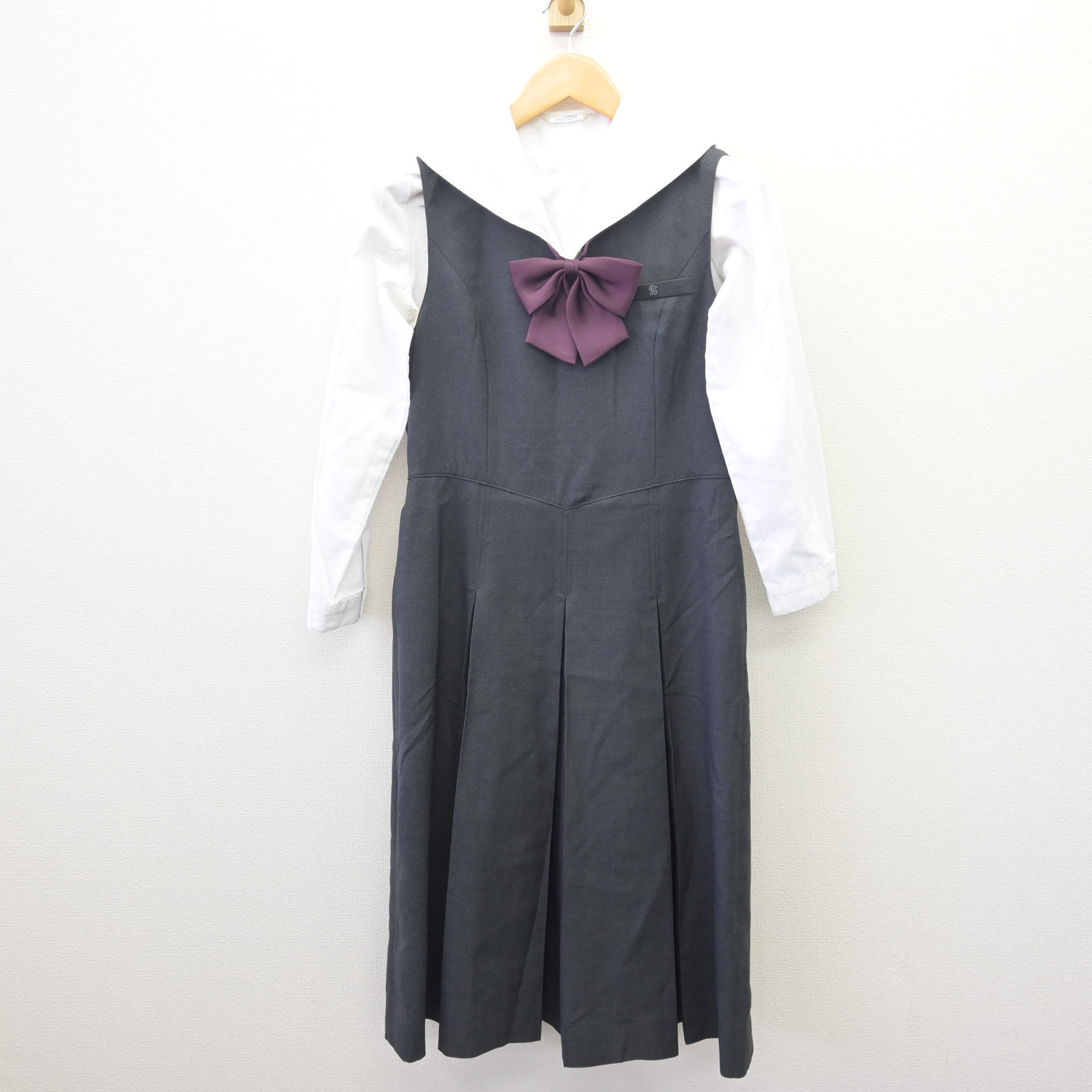 【中古】大阪府 ヴェリタス城星学園高等学校/旧制服 女子制服 4点 (ブレザー・シャツ・ジャンパースカート) sf114578