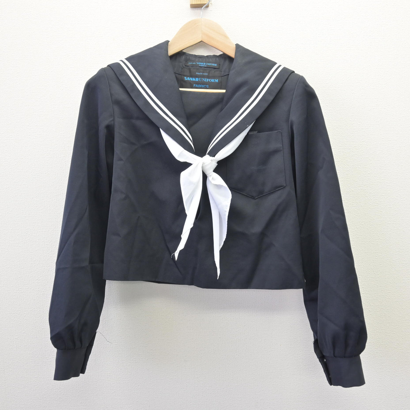 【中古】愛知県 幡豆中学校 女子制服 3点 (セーラー服・スカート) sf114592