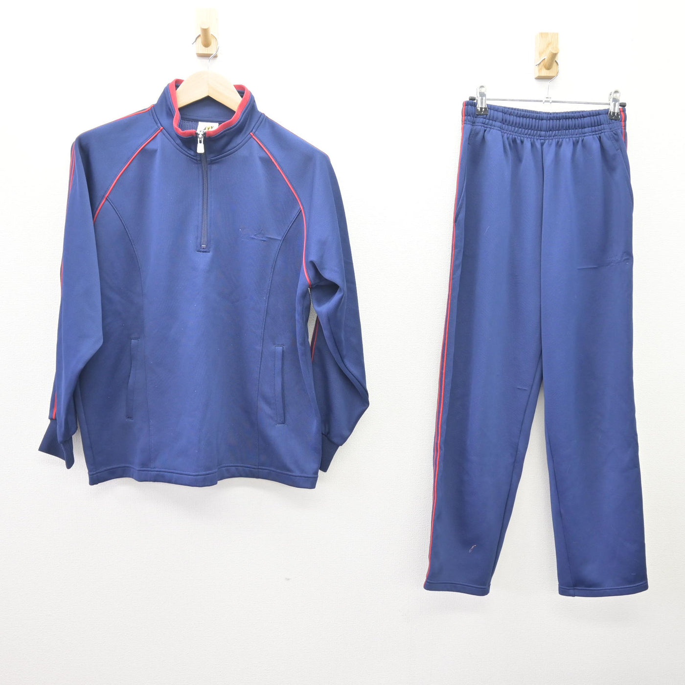 【中古】大阪府 上宮学園中学校・上宮高等学校 女子制服 2点 (ジャージ 上・ジャージ 下) sf114614