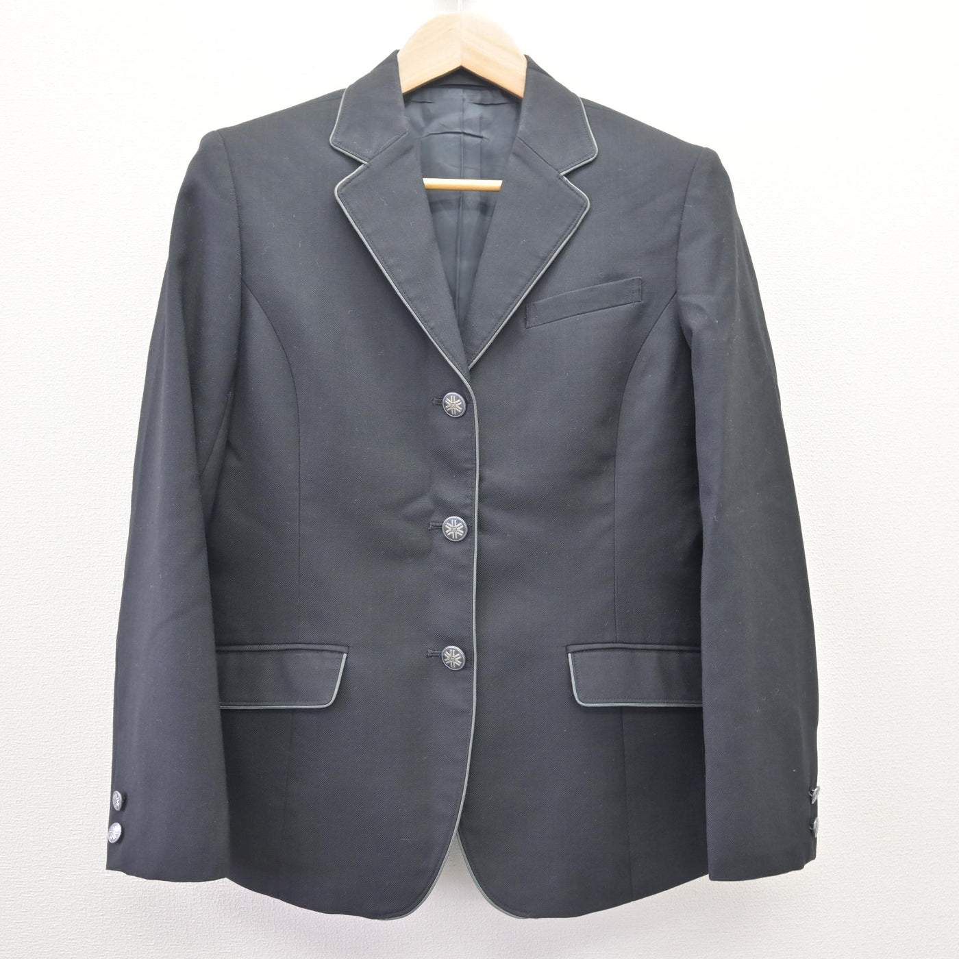【中古】北海道 札幌新川高等学校 女子制服 4点 (ブレザー・スカート) sf114646