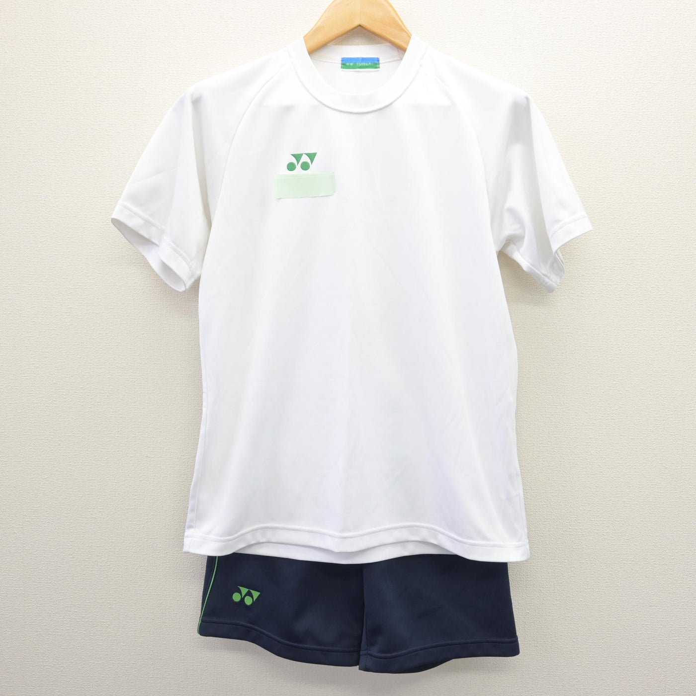 【中古】東京都 町田高等学校 女子制服 3点 (体操服 上・体操服 下) sf114653