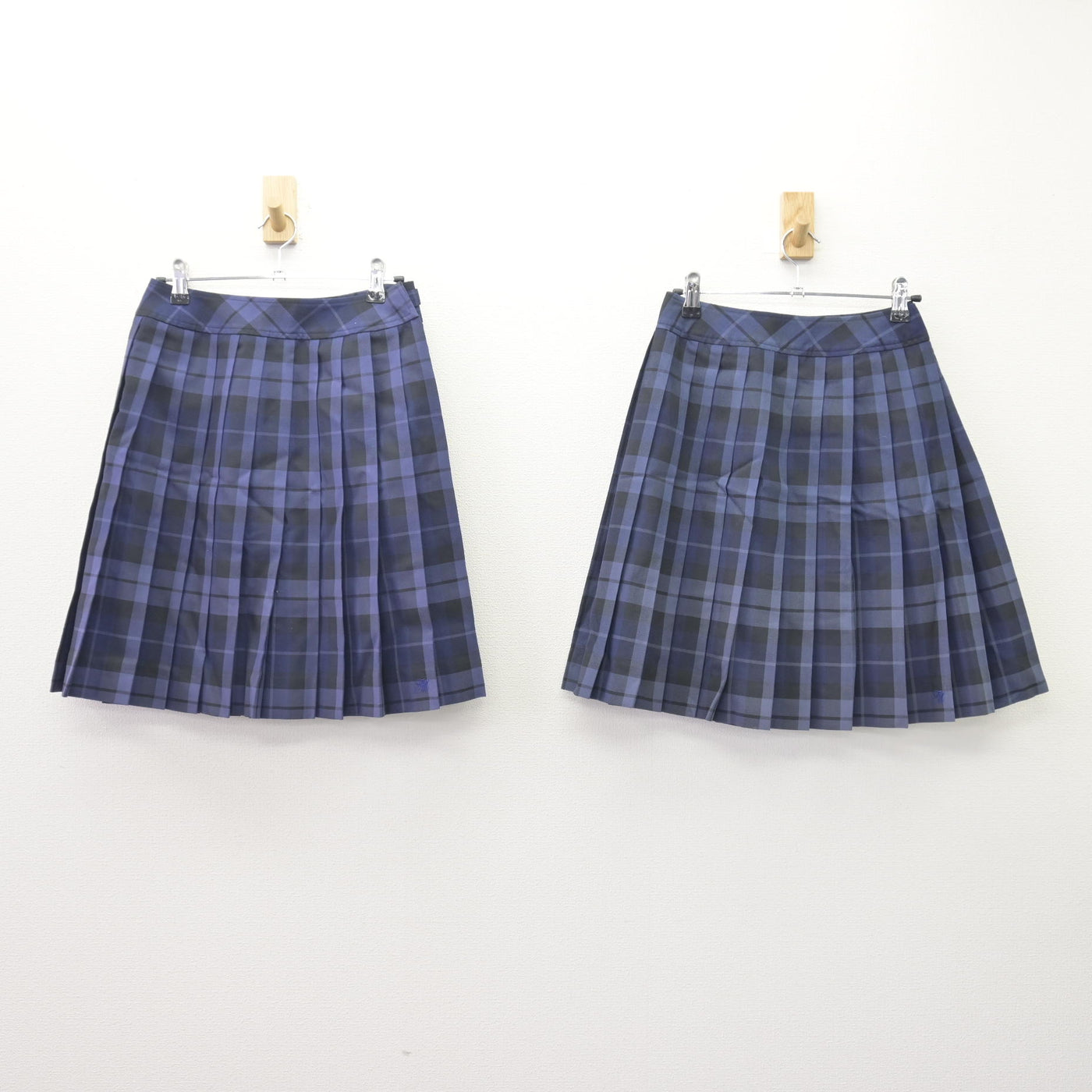 【中古】福島県 福島明成高等学校 女子制服 3点 (ブレザー・スカート) sf114668