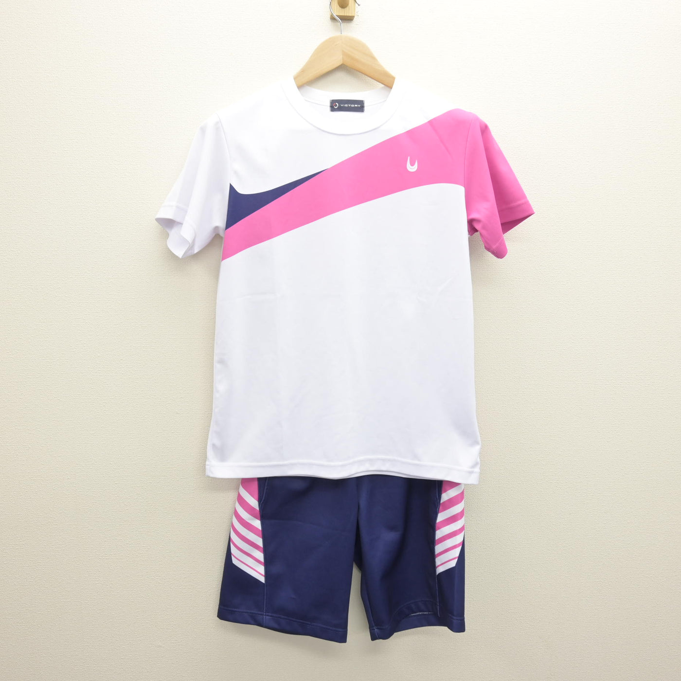 【中古】福島県 郡山女子大学附属高等学校 女子制服 2点 (体操服 上・体操服 下) sf114698