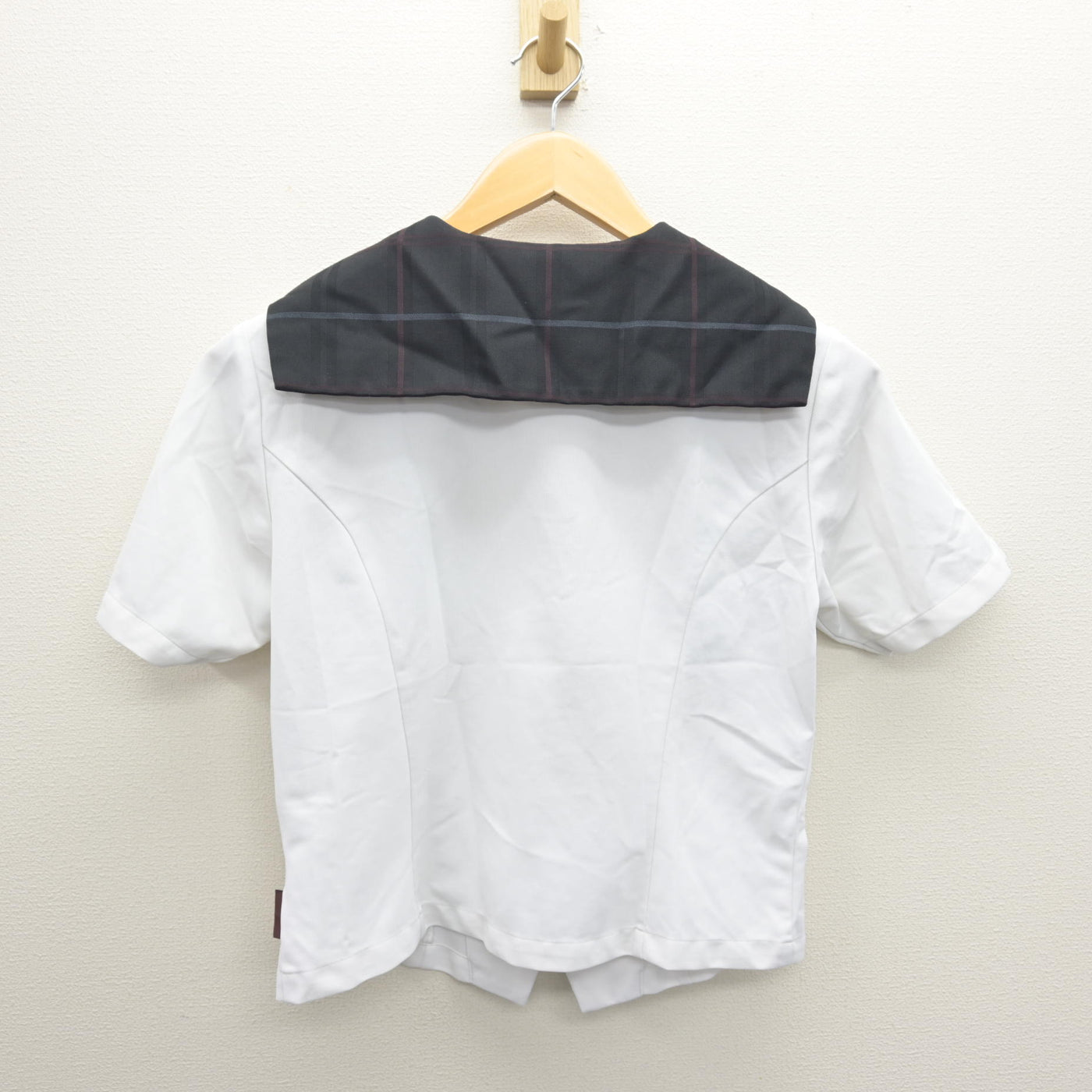 【中古】福岡県 九州産業大学付属九州産業高校 女子制服 1点 (セーラー服) sf114712