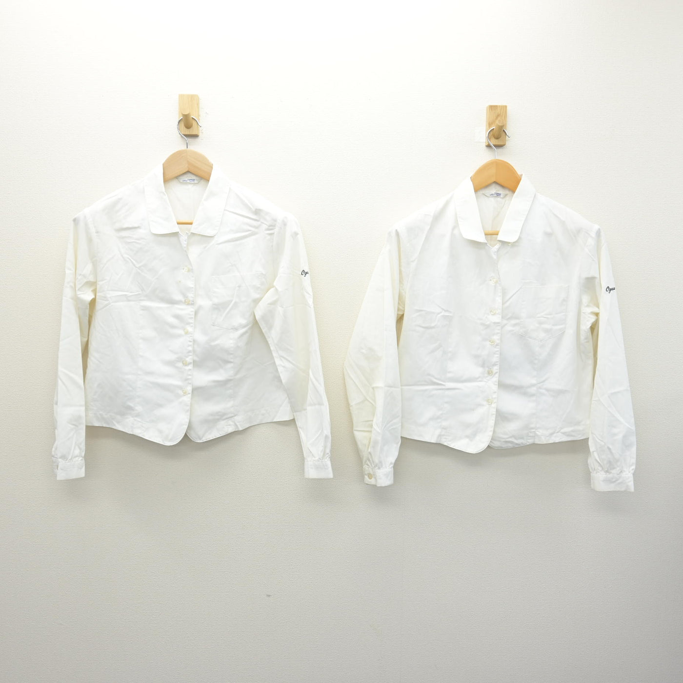 【中古】静岡県 小笠高等学校 女子制服 2点 (シャツ) sf114723