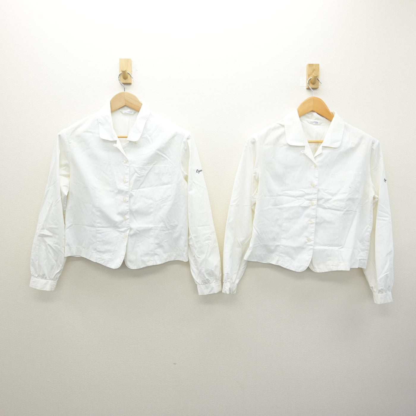 【中古】静岡県 小笠高等学校 女子制服 2点 (シャツ) sf114724
