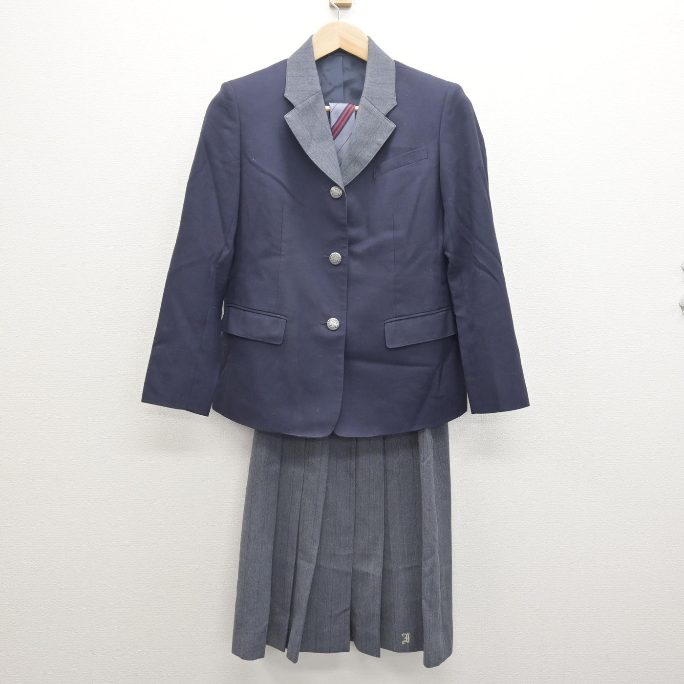【中古】三重県 いなべ総合学園高等学校 女子制服 4点 (ブレザー・スカート・スカート) sf114744