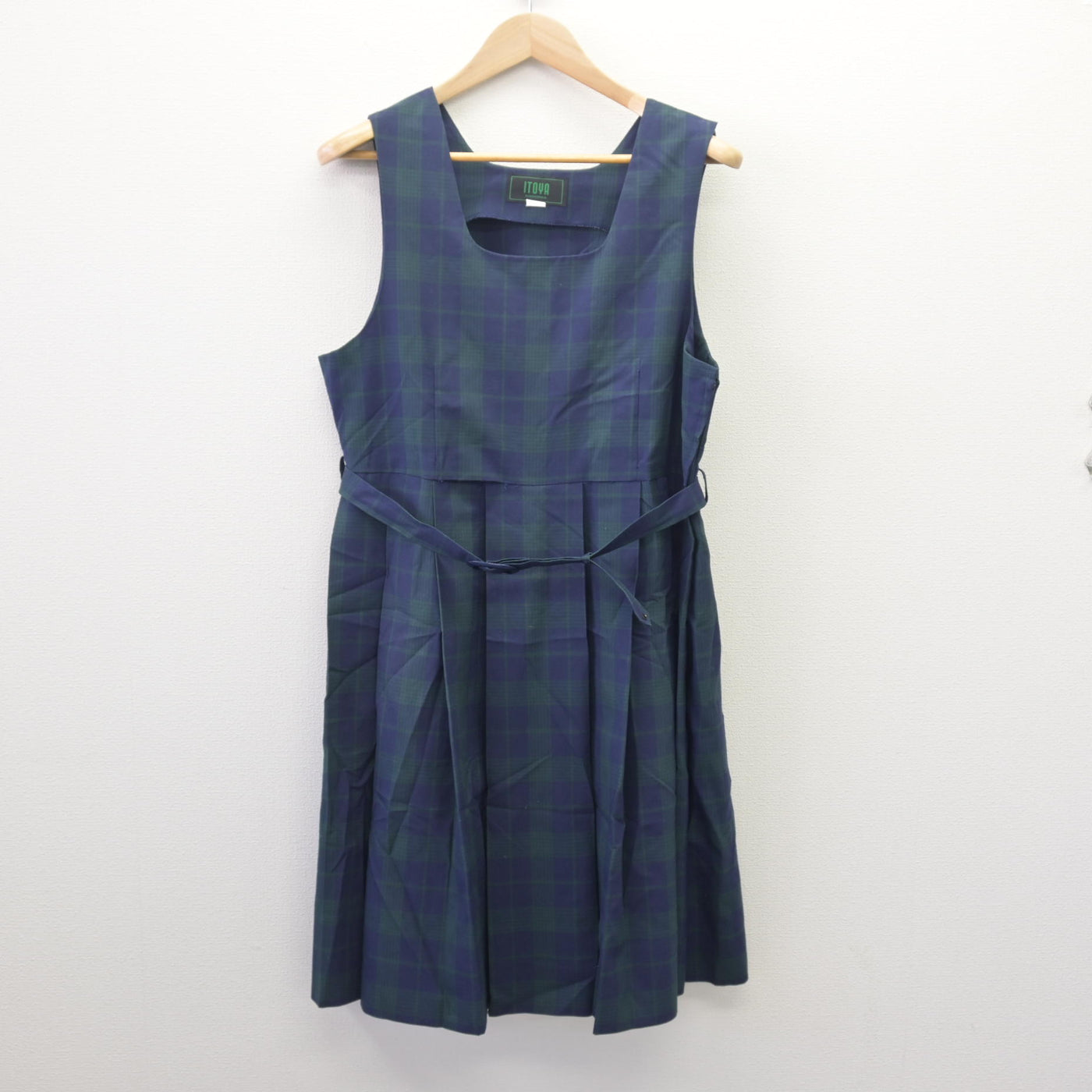 【中古】広島県 城山北中学校 女子制服 1点 (ジャンパースカート) sf114779