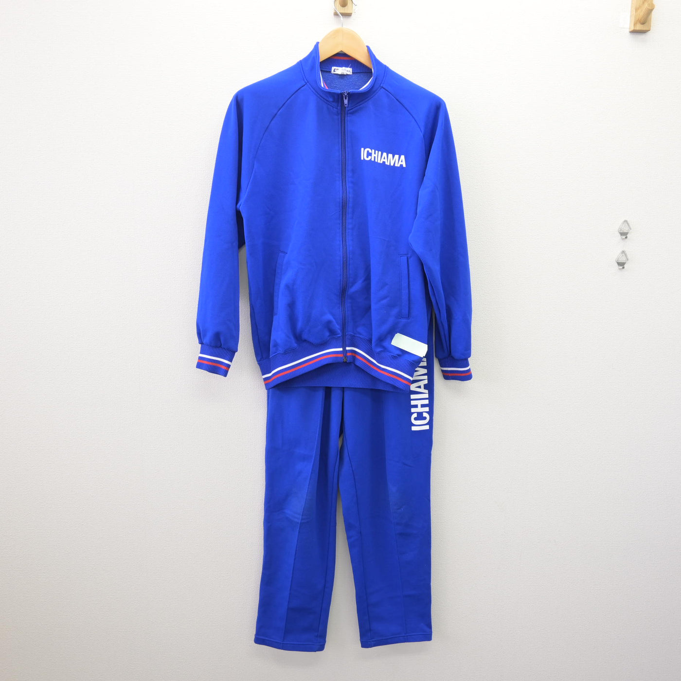 【中古】兵庫県 尼崎市立尼崎高等学校 女子制服 2点 (ジャージ 上・ジャージ 下) sf114814