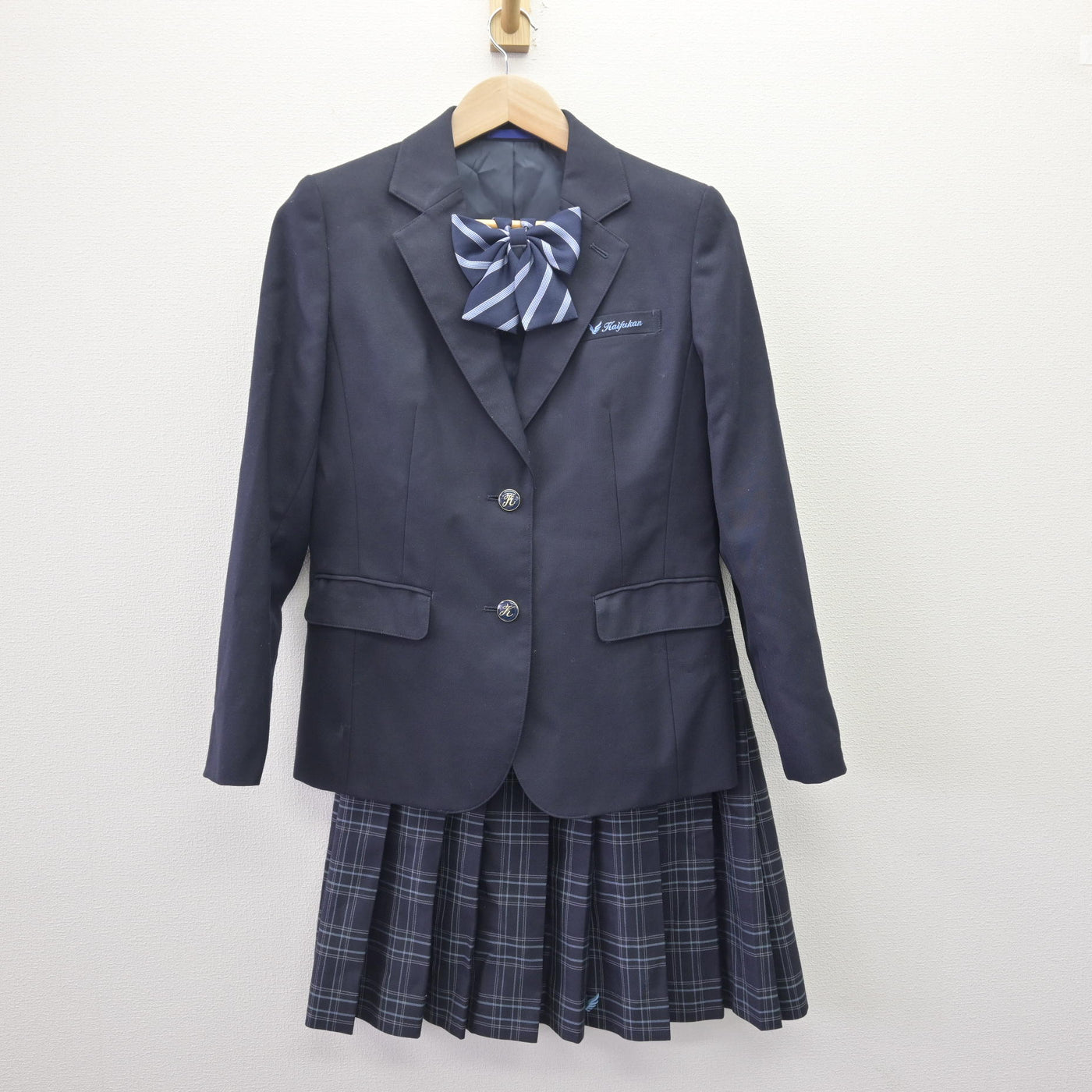【中古】大阪府 懐風館高等学校 女子制服 4点 (ブレザー・スカート・スカート) sf114836