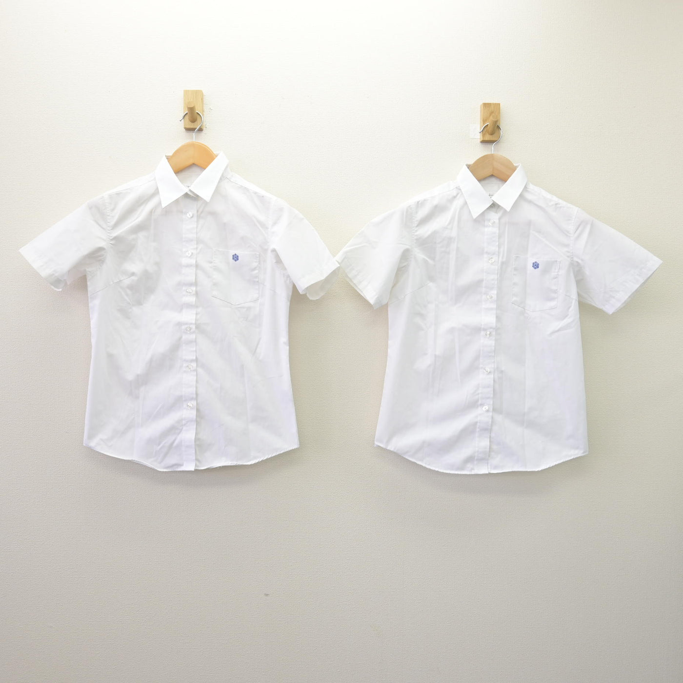 【中古】東京都 雪谷高等学校 女子制服 2点 (シャツ) sf114855