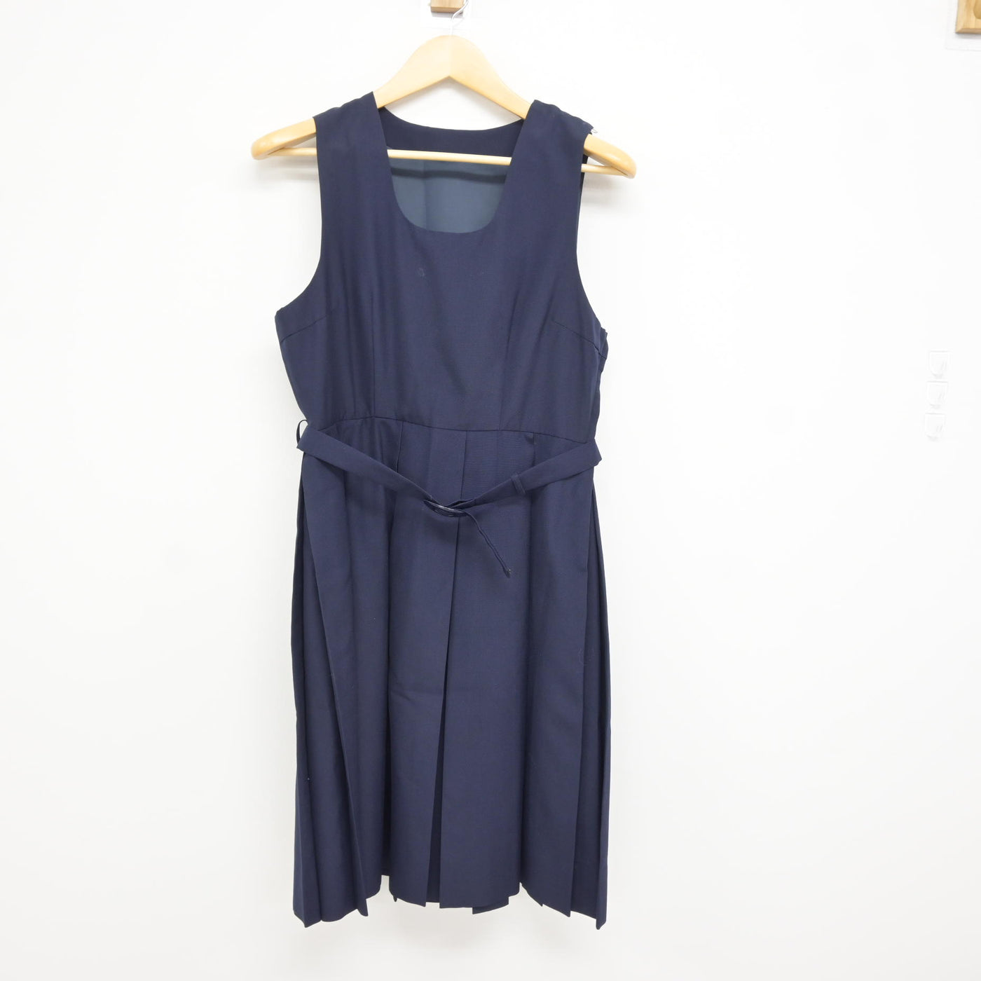 【中古】東京都 府中第三中学校 女子制服 1点 (ジャンパースカート) sf115056