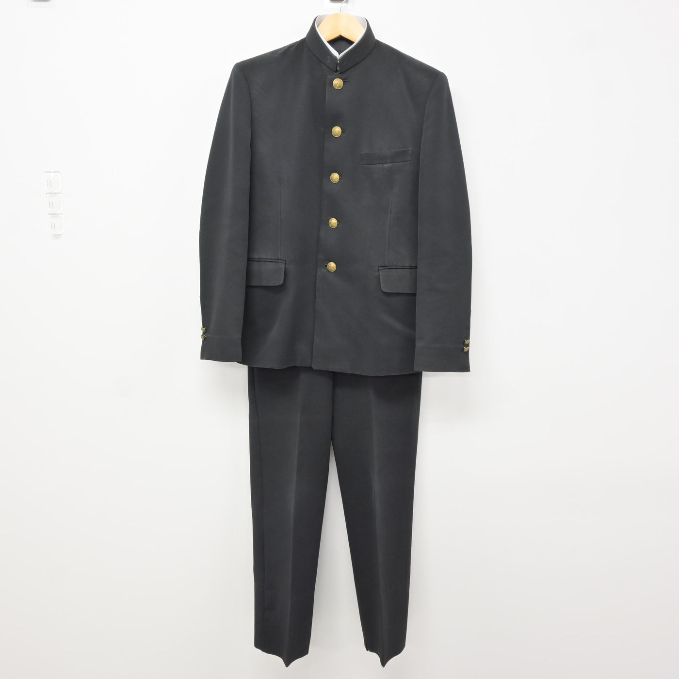 岐阜工業高校男子制服