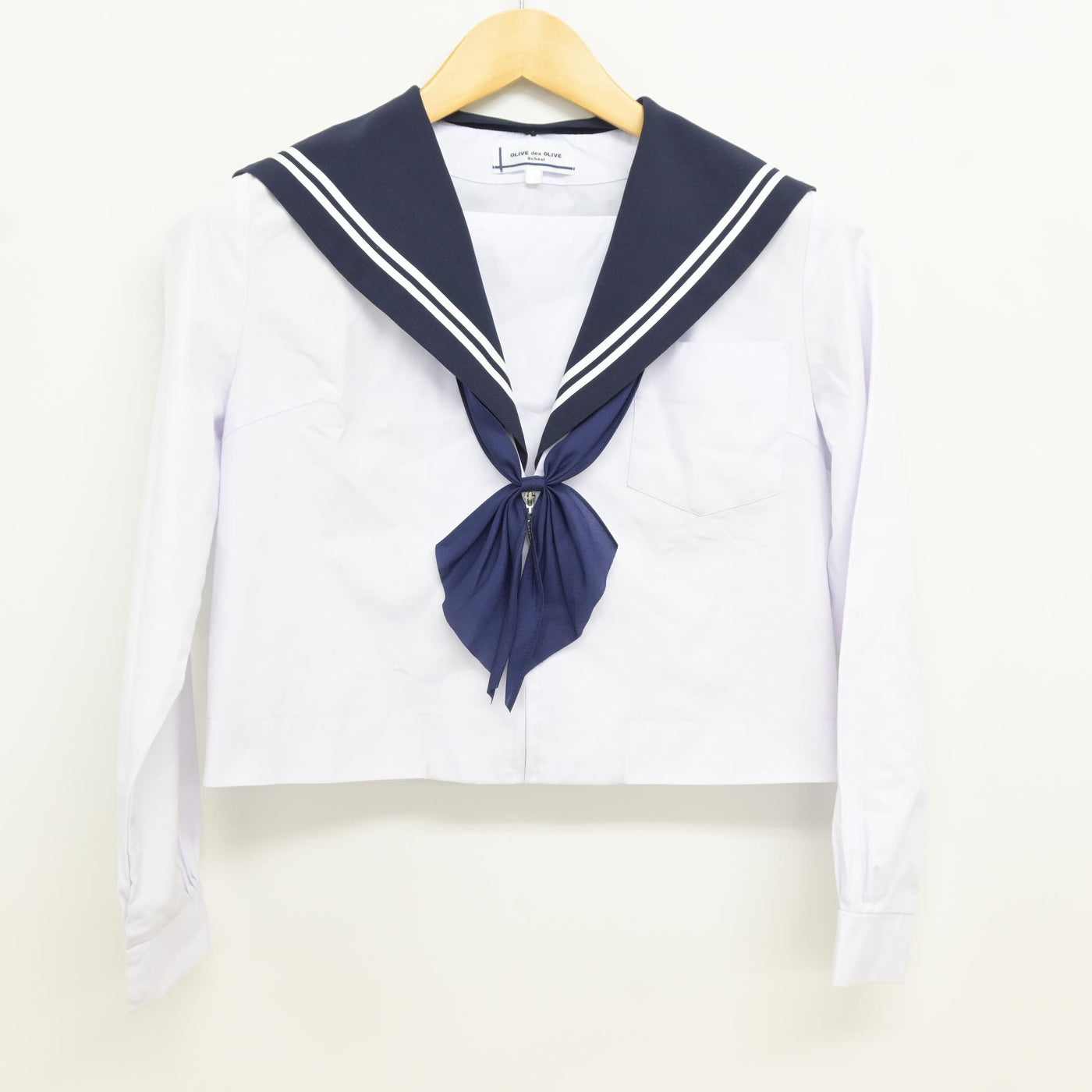 【中古】愛知県 八幡中学校 女子制服 2点 (セーラー服) sf115104