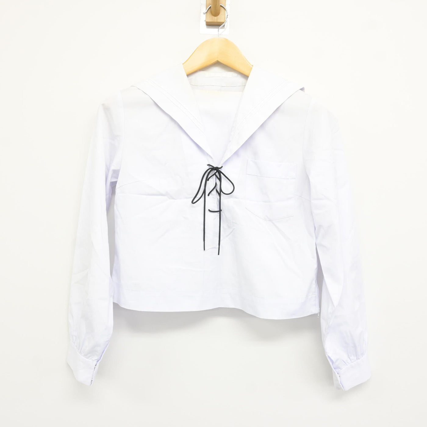 【中古】兵庫県 神戸高等学校 女子制服 2点 (セーラー服・ニット) sf115204