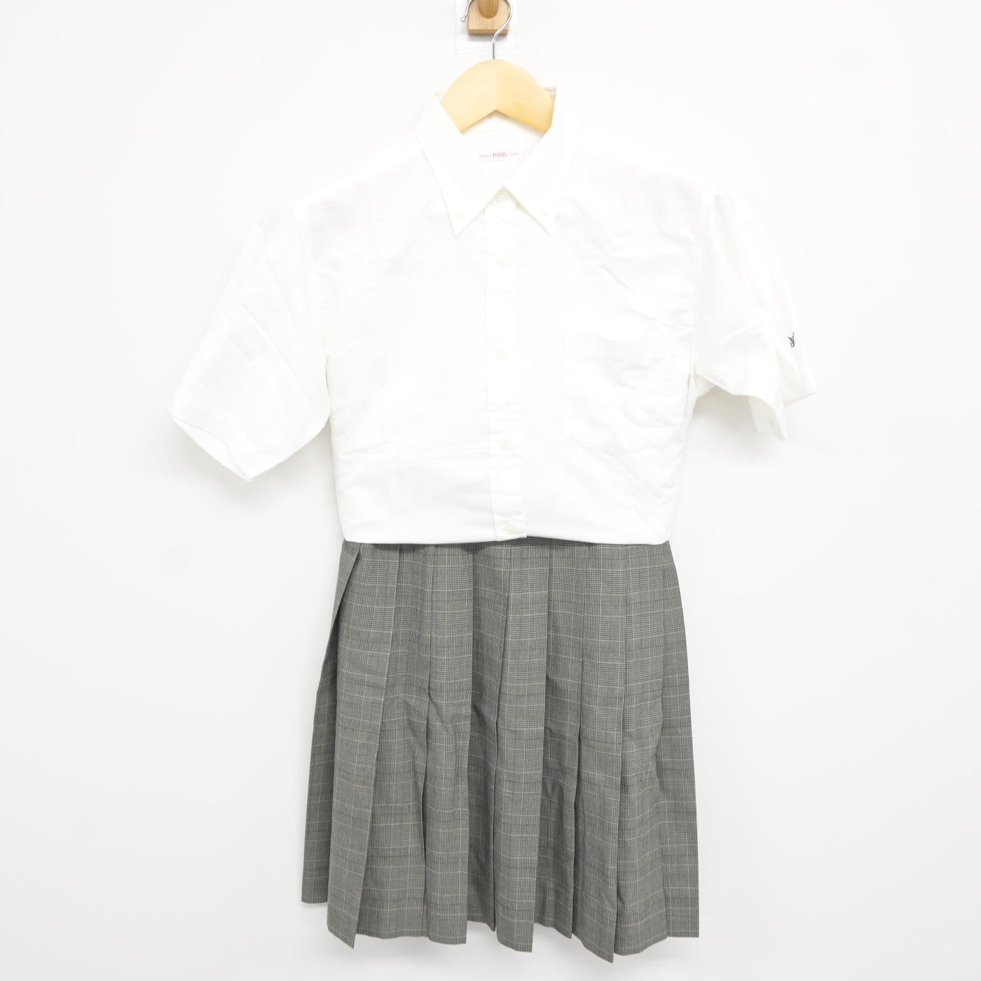 【中古】神奈川県 横浜創英中学校・高等学校 女子制服 3点 (シャツ・シャツ・スカート) sf115230