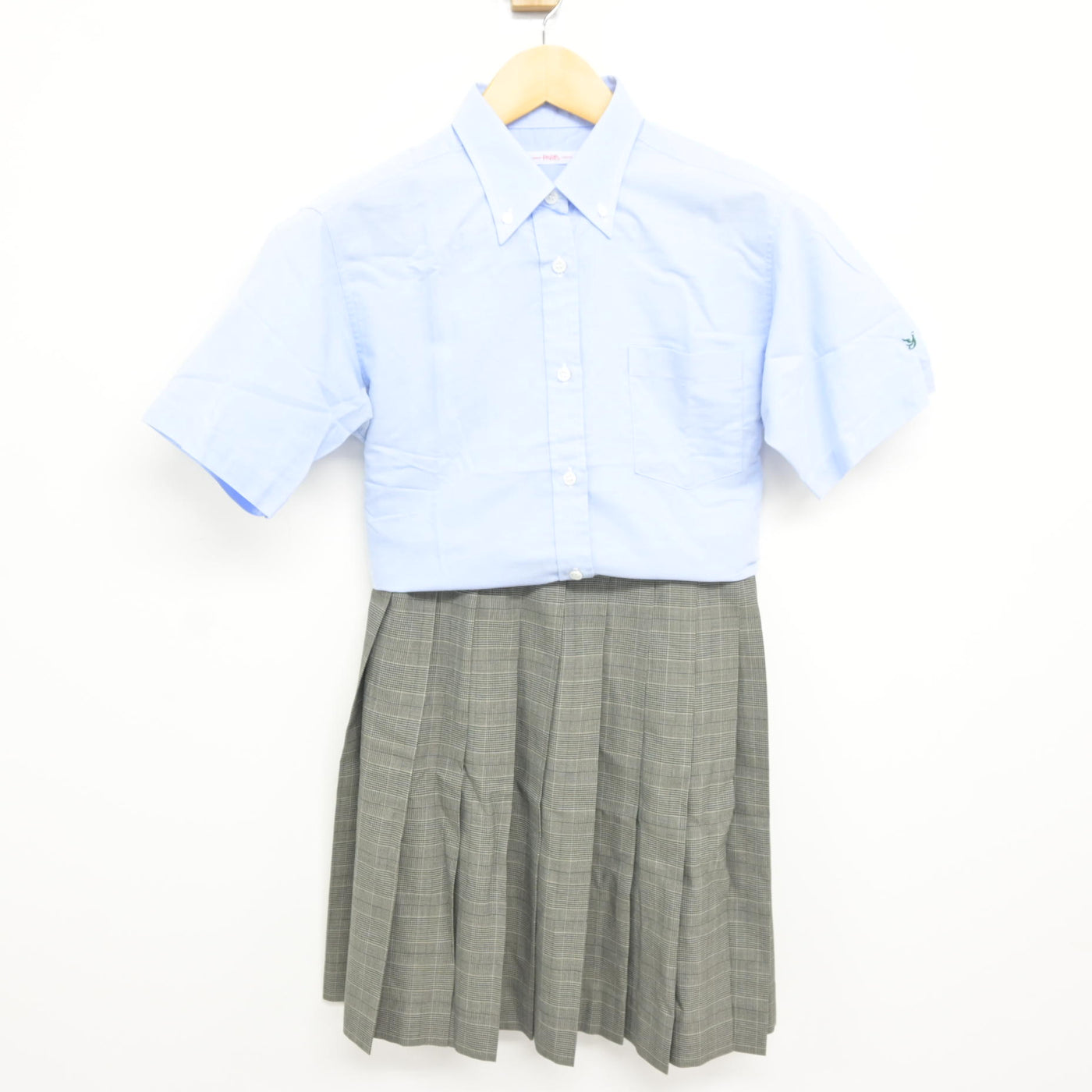 【中古】神奈川県 横浜創英中学校・高等学校 女子制服 3点 (シャツ・シャツ・スカート) sf115230