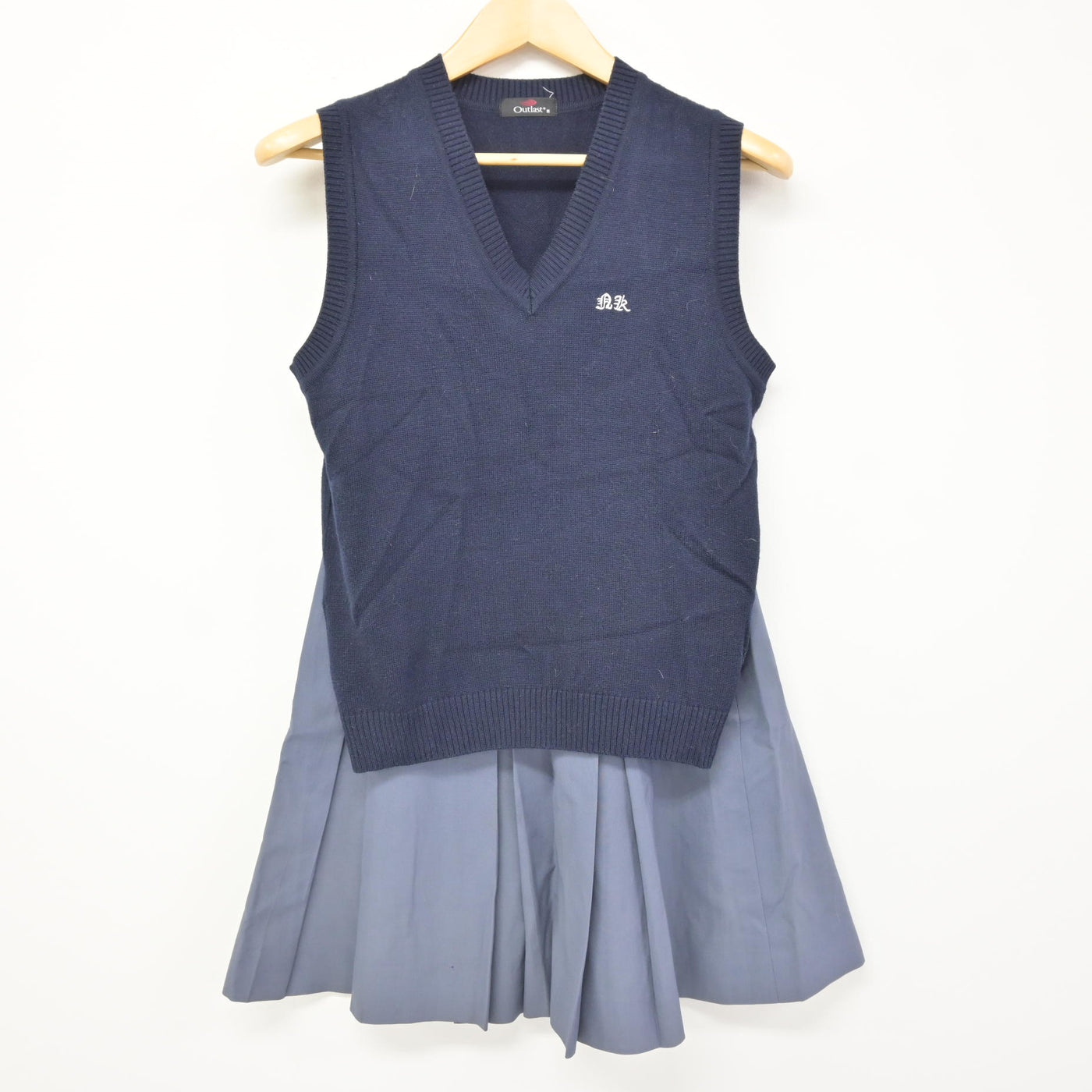 【中古】宮城県 名取北高等学校 女子制服 2点 (ニットベスト・スカート) sf115258