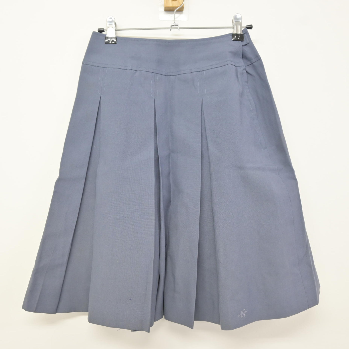 【中古】宮城県 名取北高等学校 女子制服 2点 (ニットベスト・スカート) sf115258