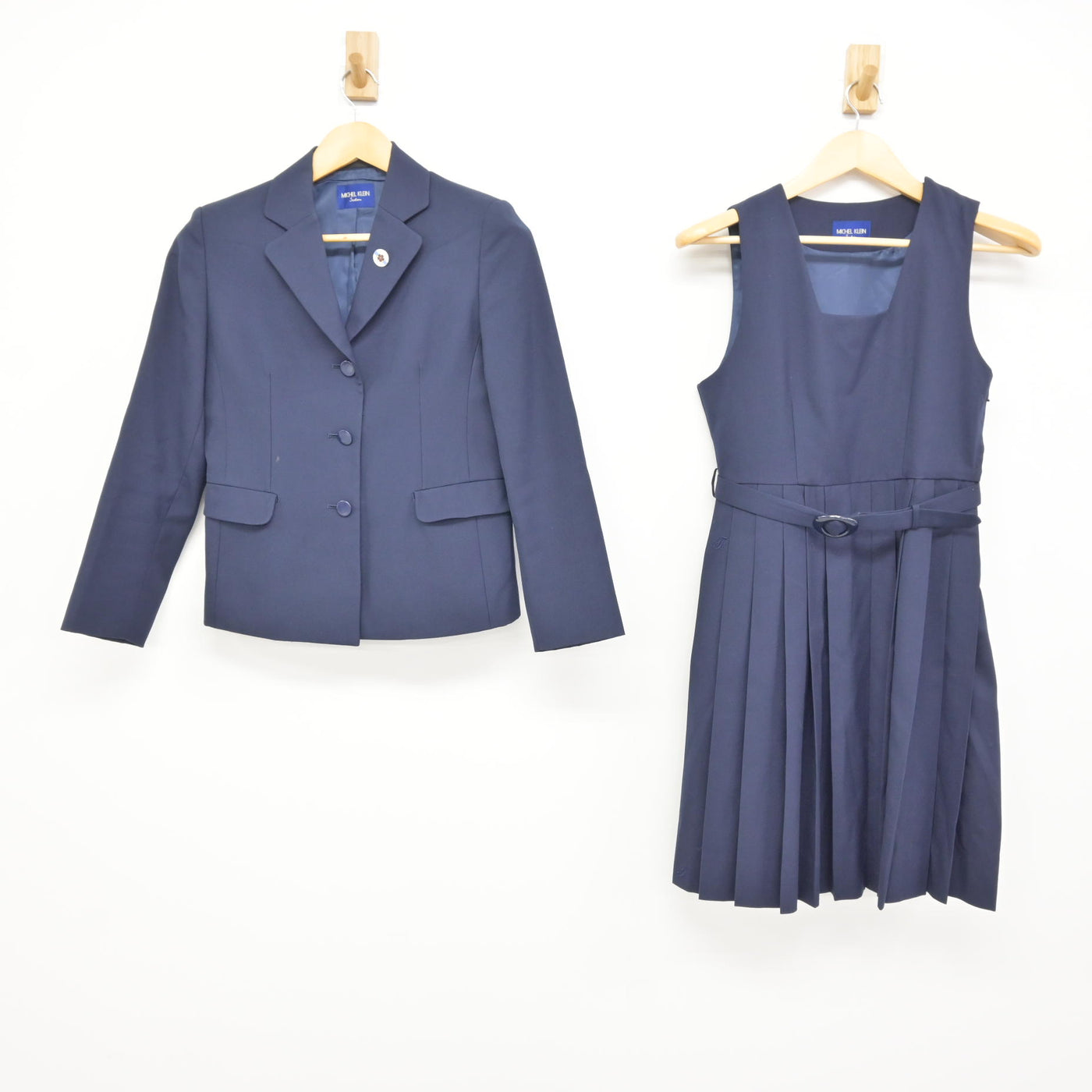 【中古】茨城県 土浦第二高等学校 女子制服 3点 (ブレザー・ジャンパースカート) sf115338