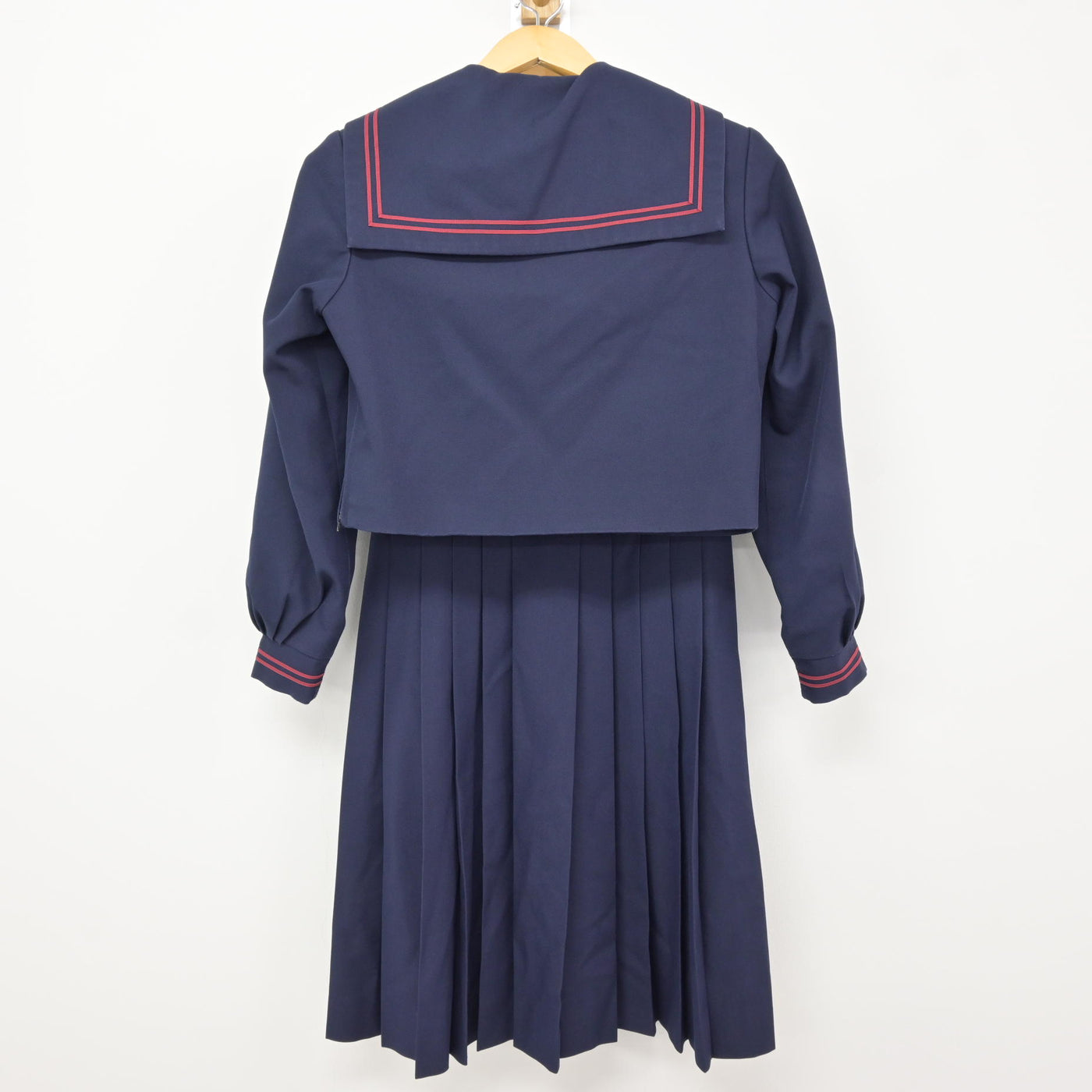 【中古】熊本県 南関中学校 女子制服 3点 (セーラー服・ジャンパースカート) sf115371