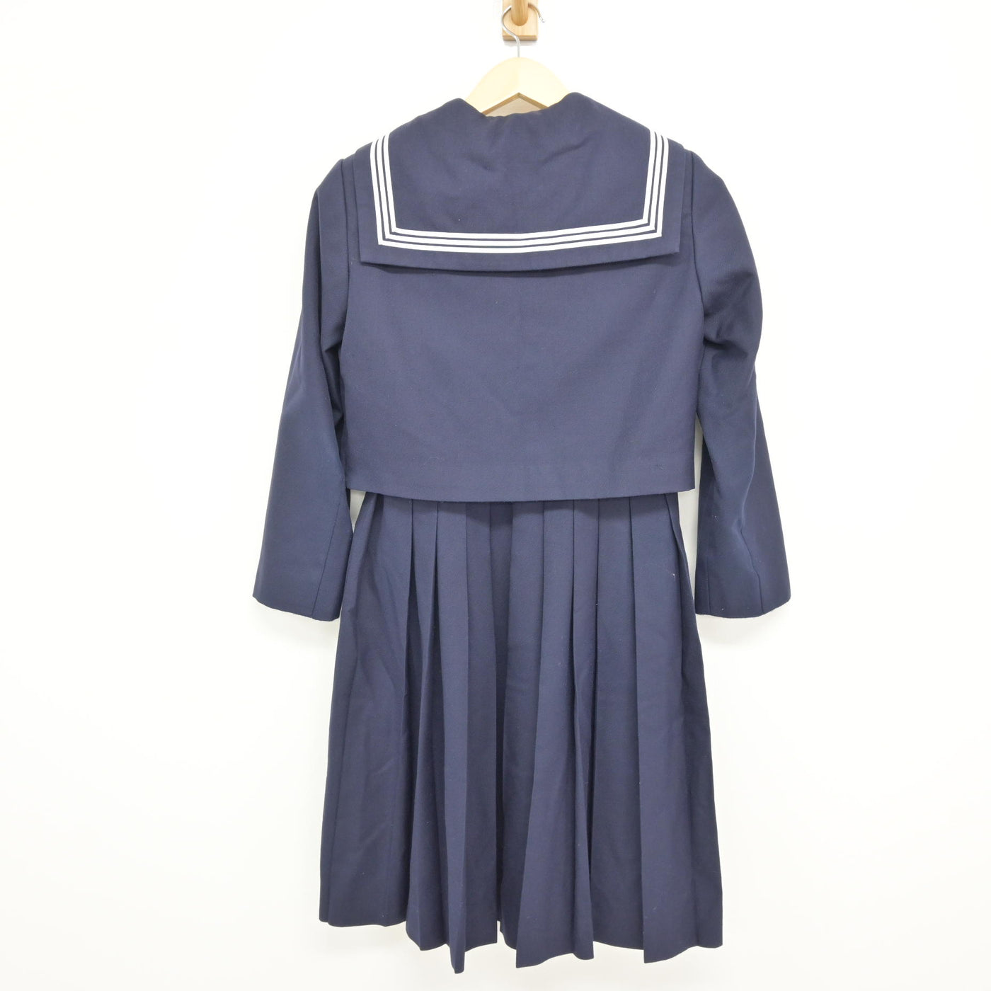【中古】熊本県 玉名高等学校 女子制服 3点 (セーラー服・ジャンパースカート) sf115384