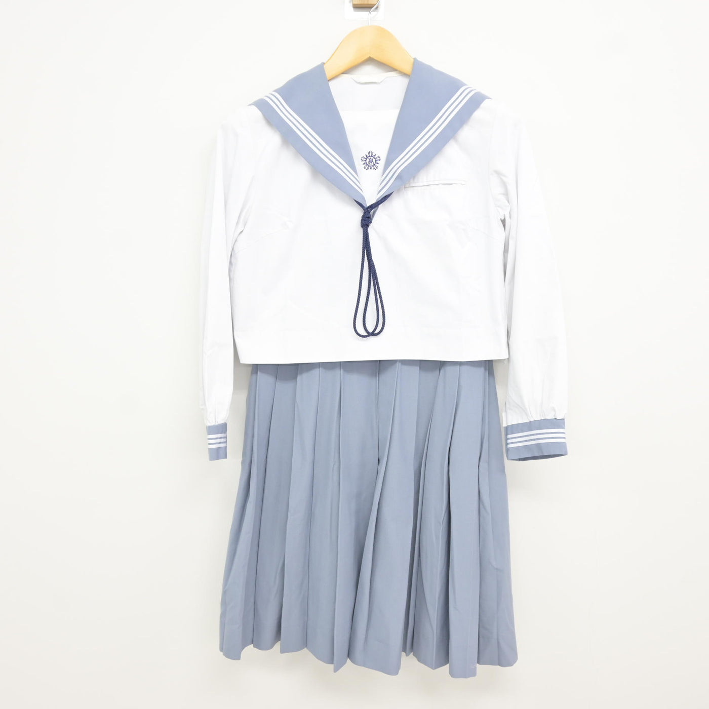 【中古】熊本県 玉名高等学校 女子制服 3点 (セーラー服・スカート) sf115386