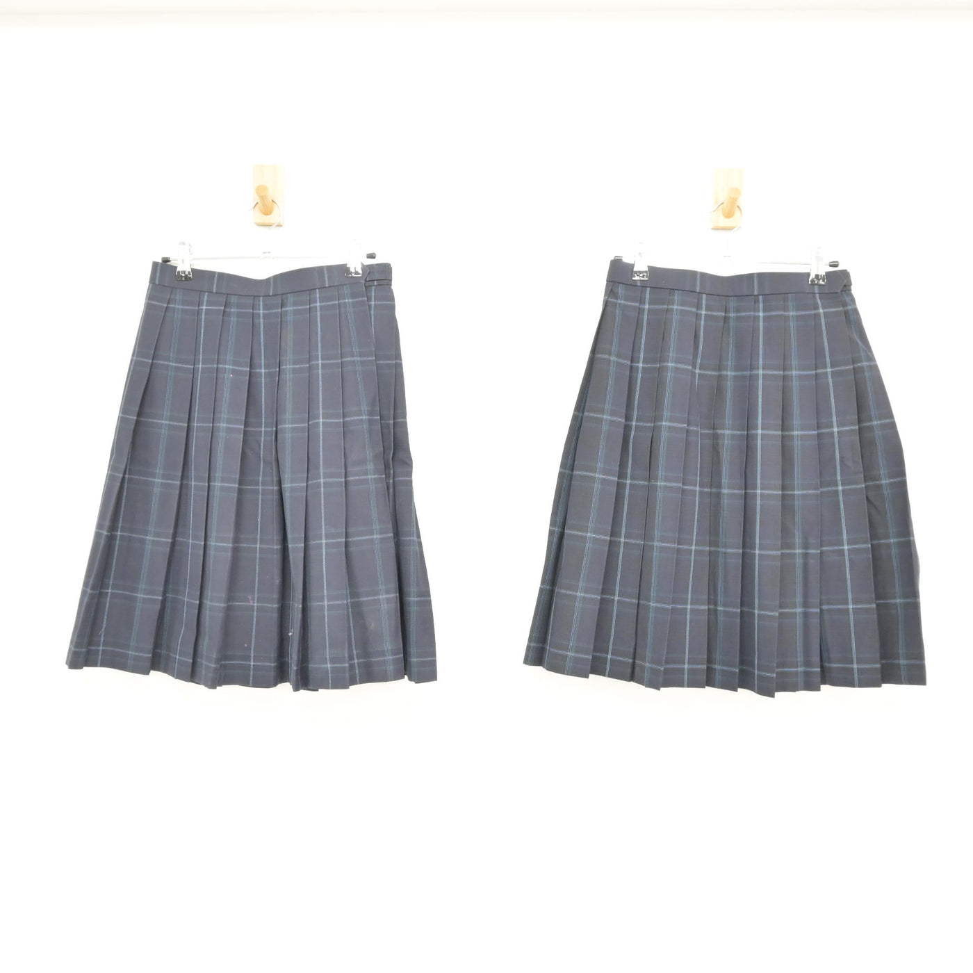 【中古】神奈川県 宮前平中学校 女子制服 4点 (ブレザー・スカート) sf115388